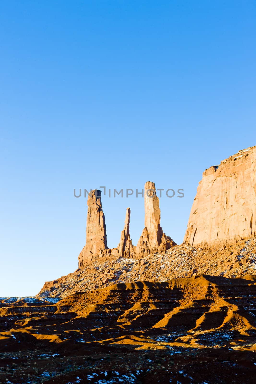 The Three Sisters, Monument Valley National Park, Utah-Arizona, USA