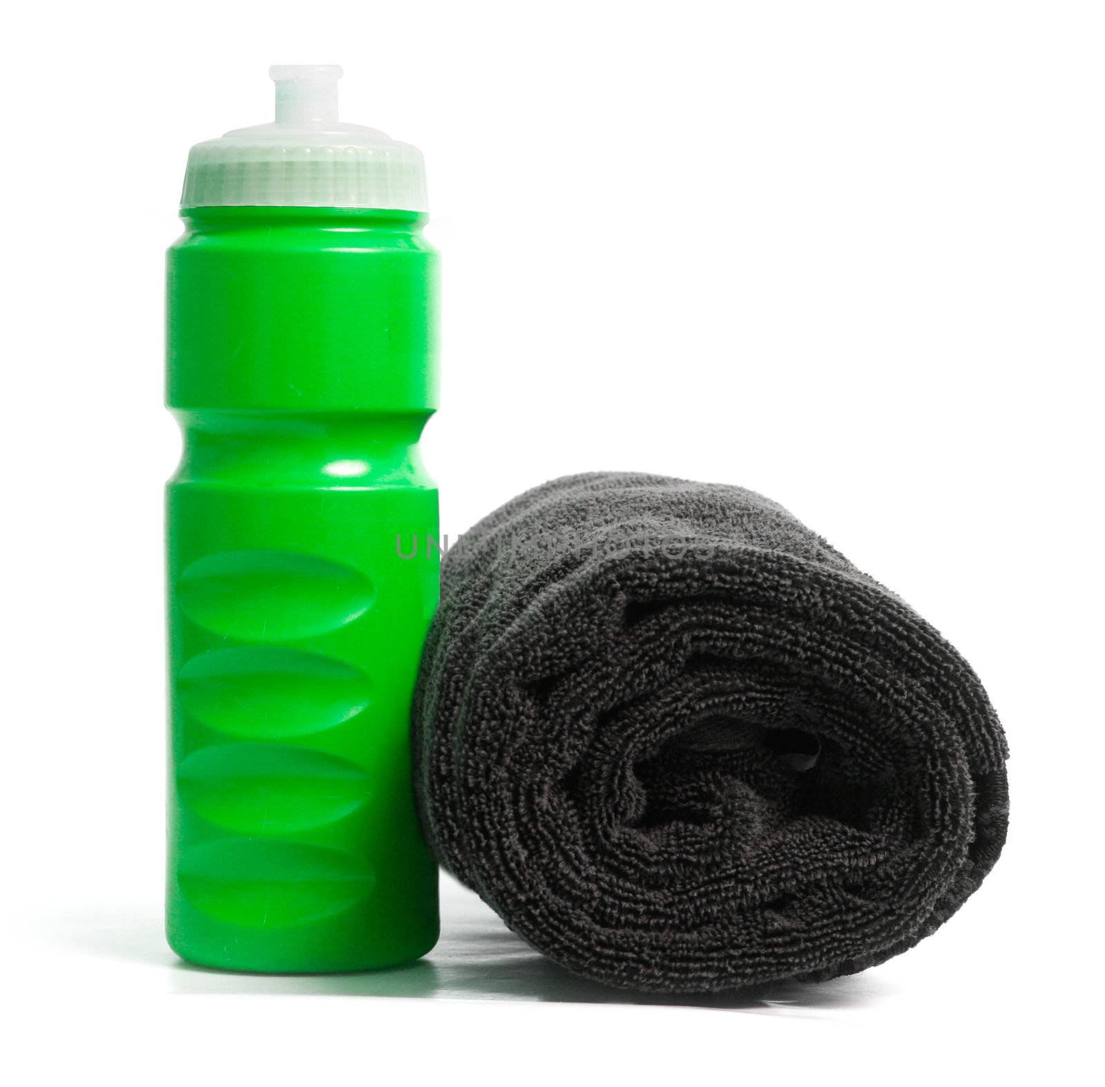 Waterbottle and towel by leeser