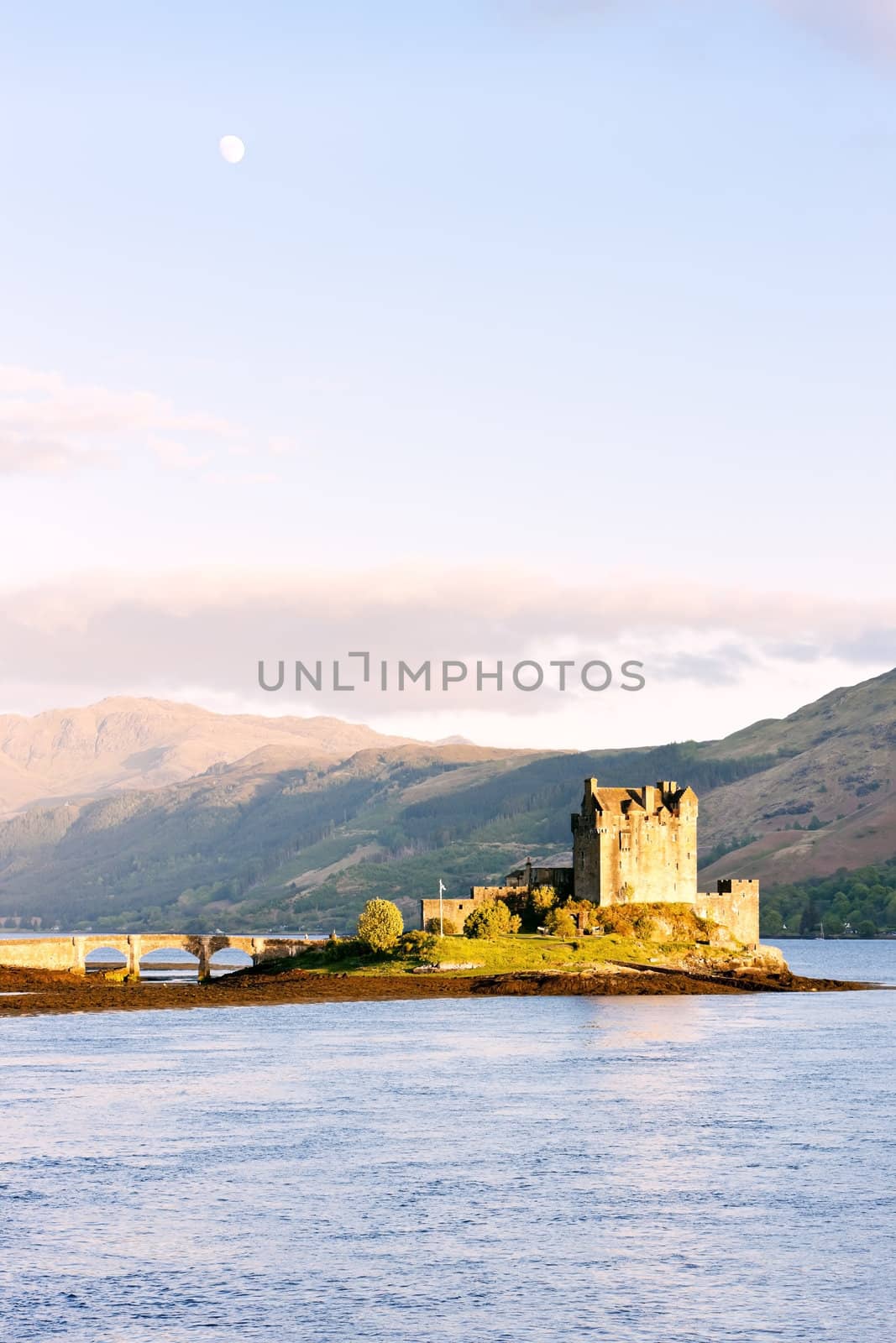 Eilean Donan Castle, Loch Duich, Scotland