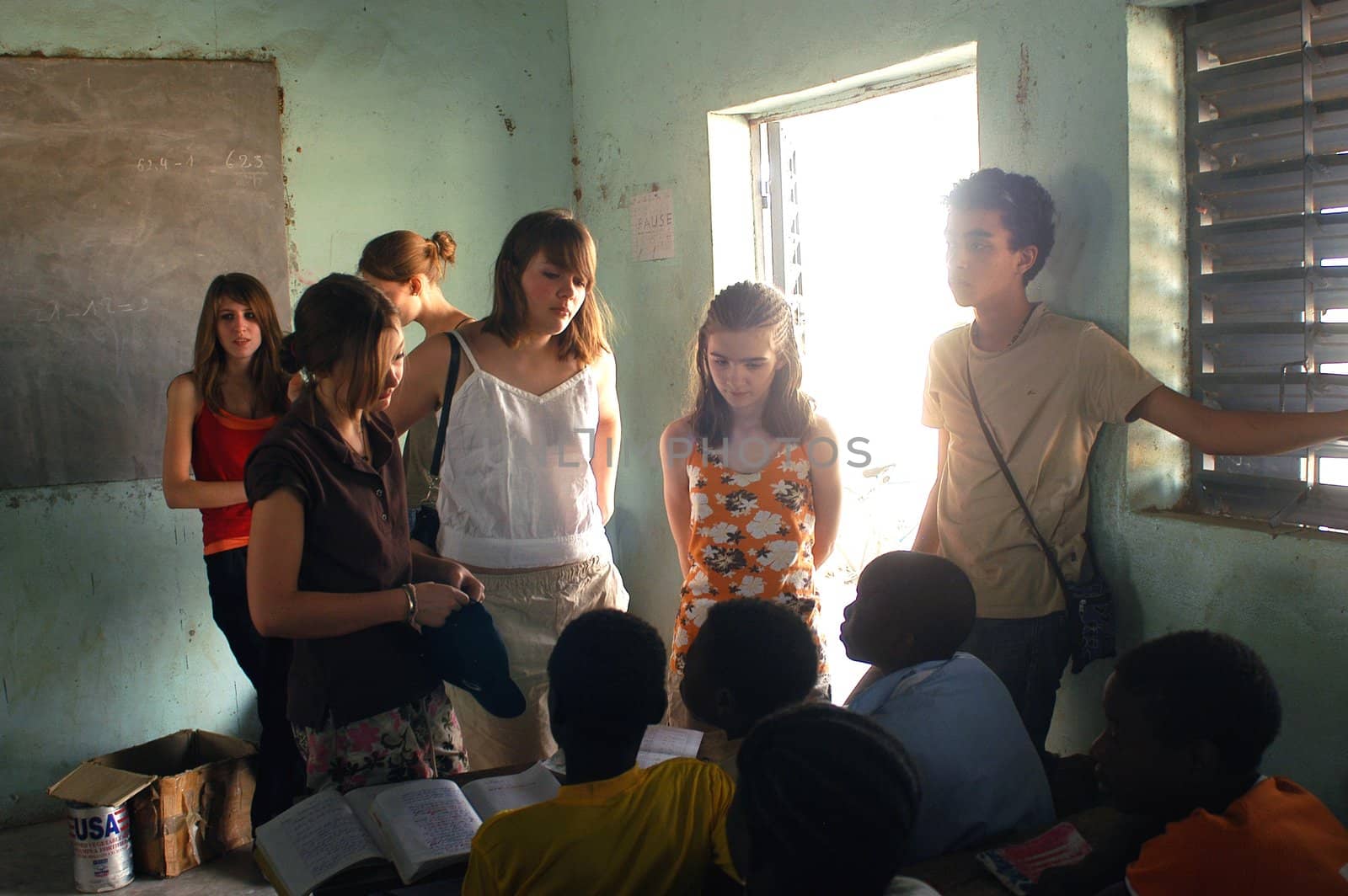 Visit French schoolboys in Burkina Faso Faso in a school of a village. Exchanges are done between the small French and the small Africans for better understanding the differences in life between them.