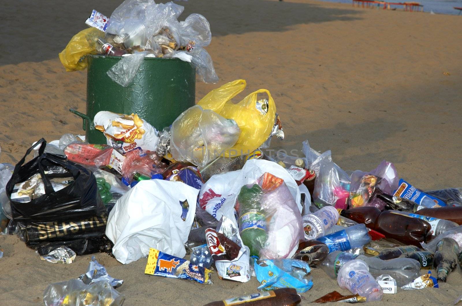 garbage can on the beach