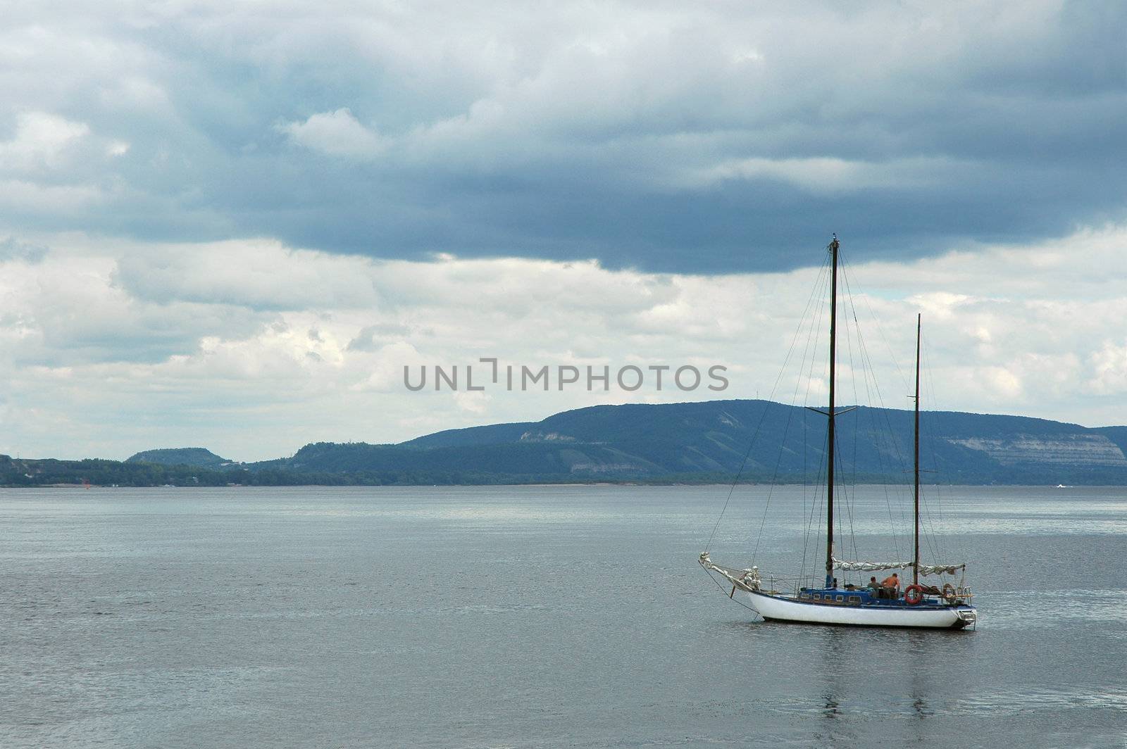 yacht and sky by Kuzma