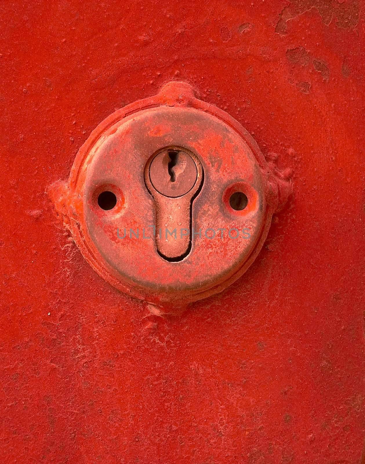 red keyhole by Kuzma