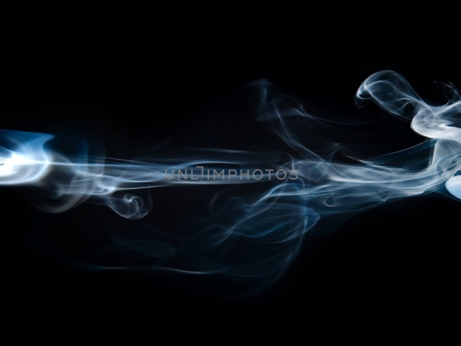Smoke by henrischmit