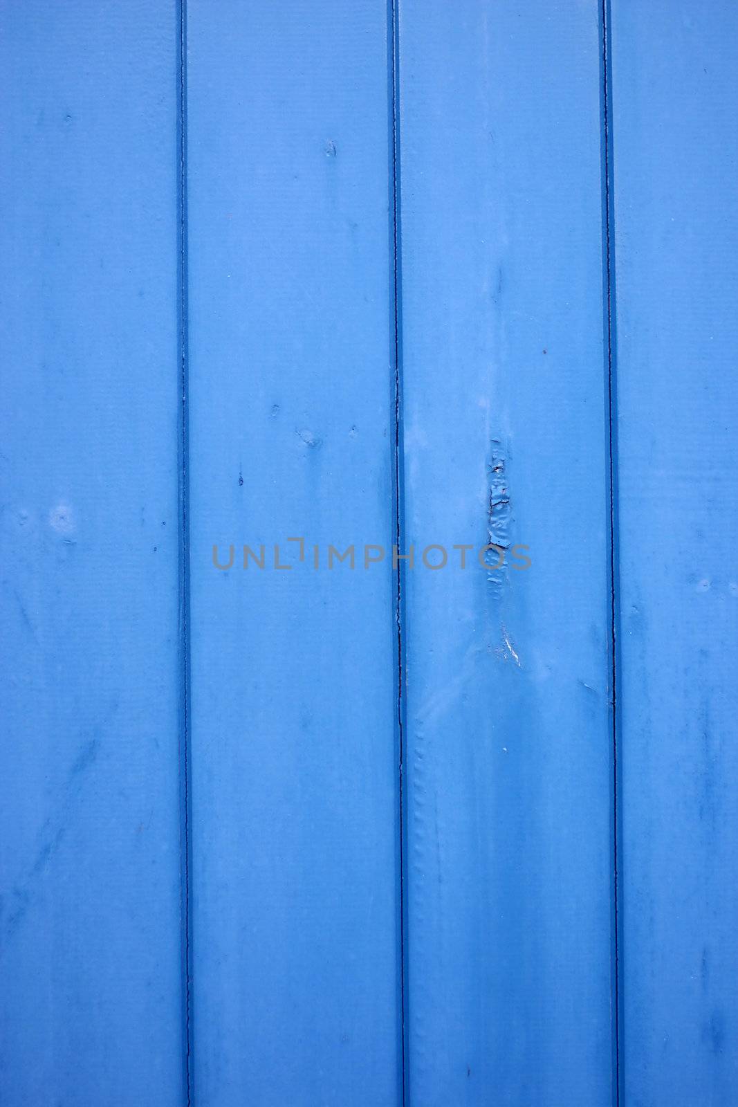 Blue door by hospitalera