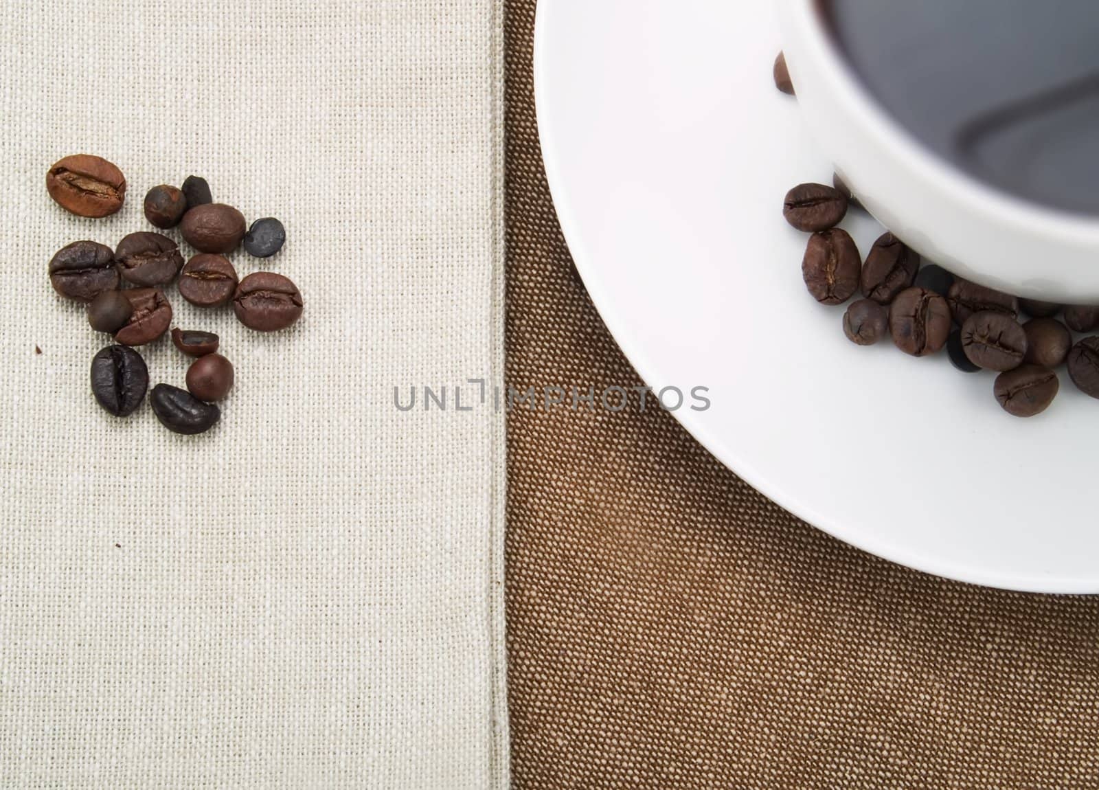 Coffee cup and coffee beans by henrischmit