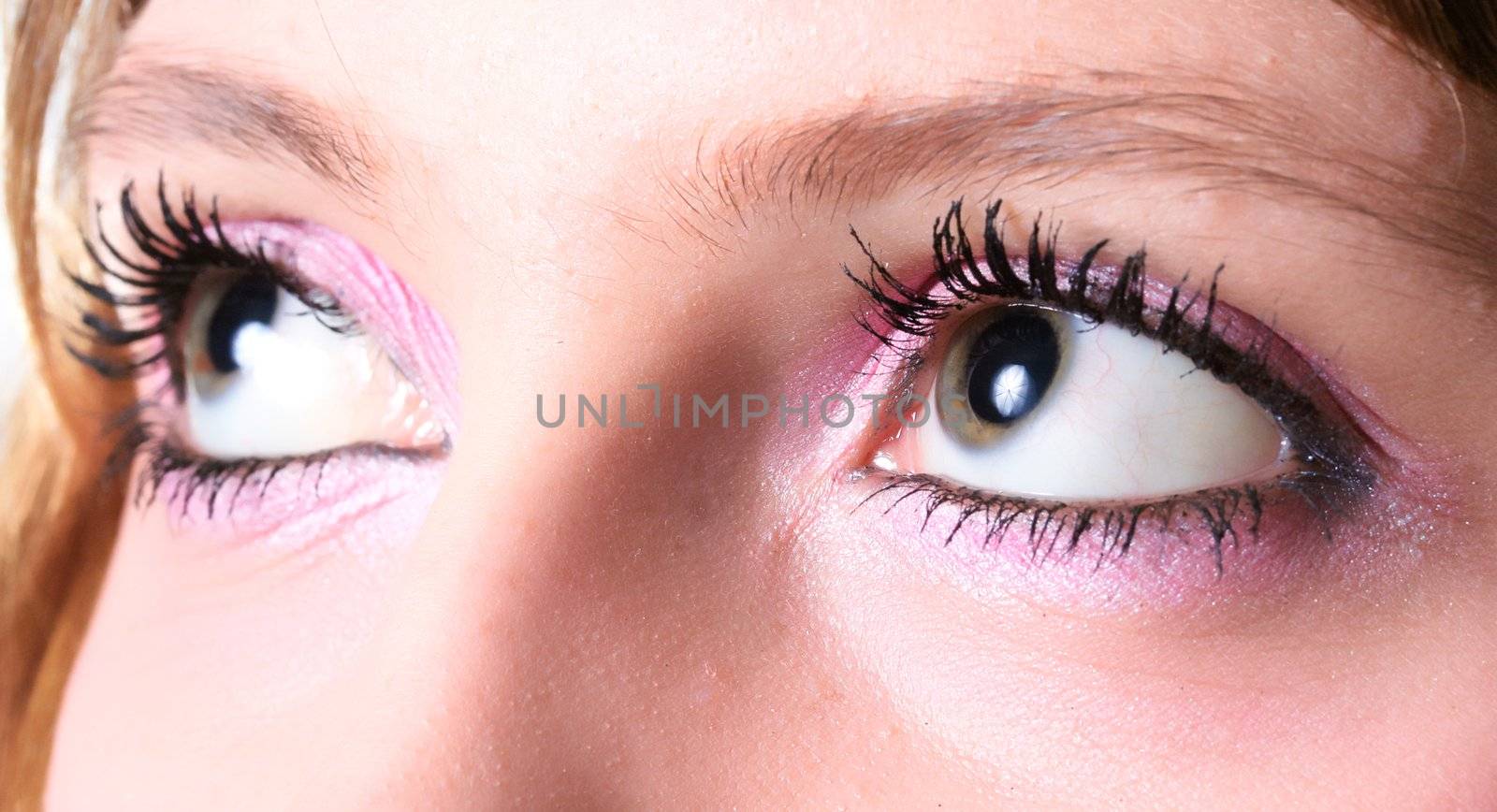 face skin eyesight make-up human eyelash mascara 