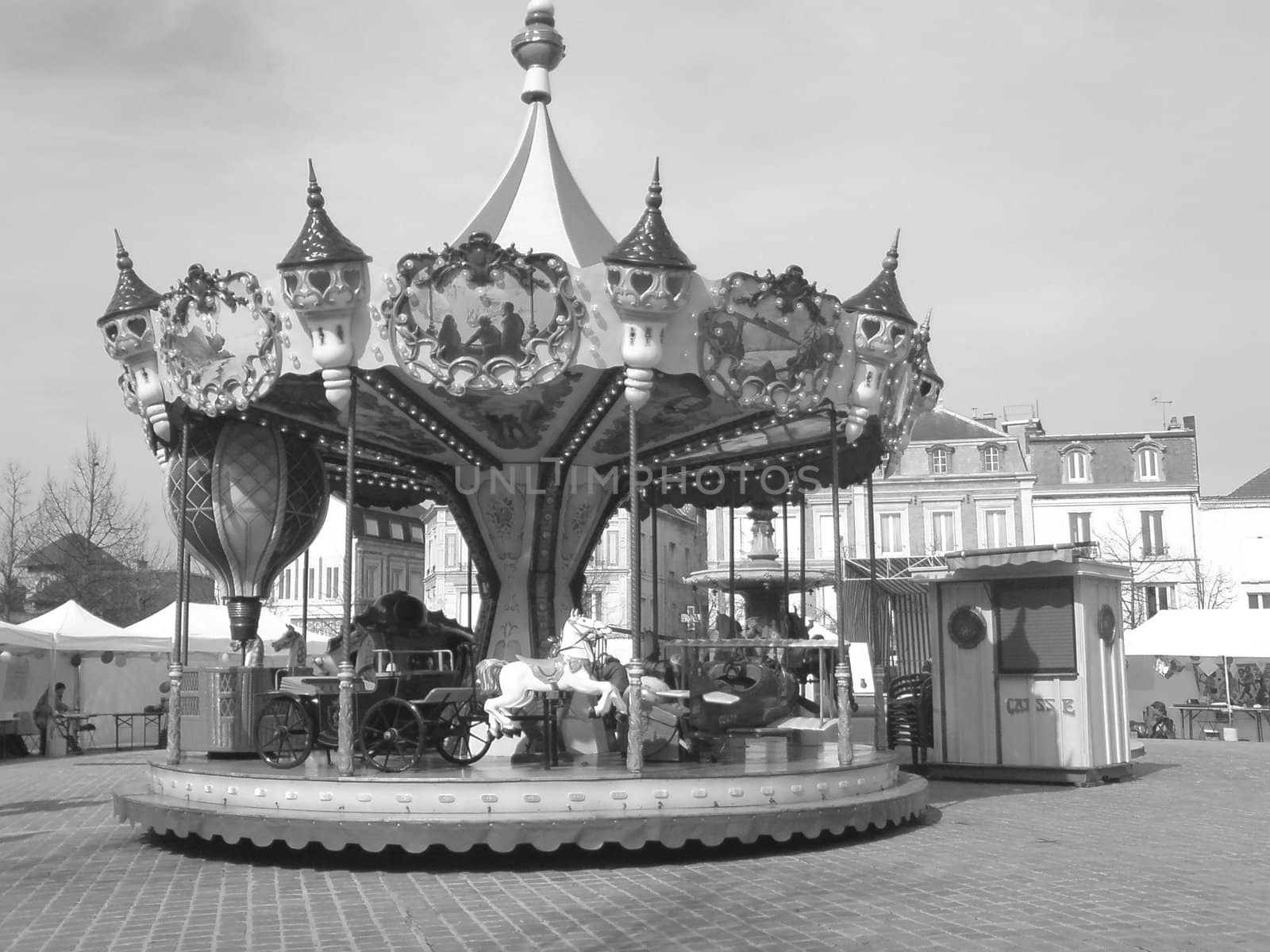 Merry-go-round (carousel) by chrisga