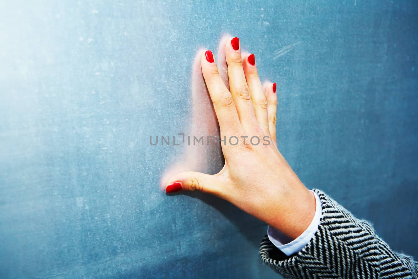 Close-up of hand of young woman