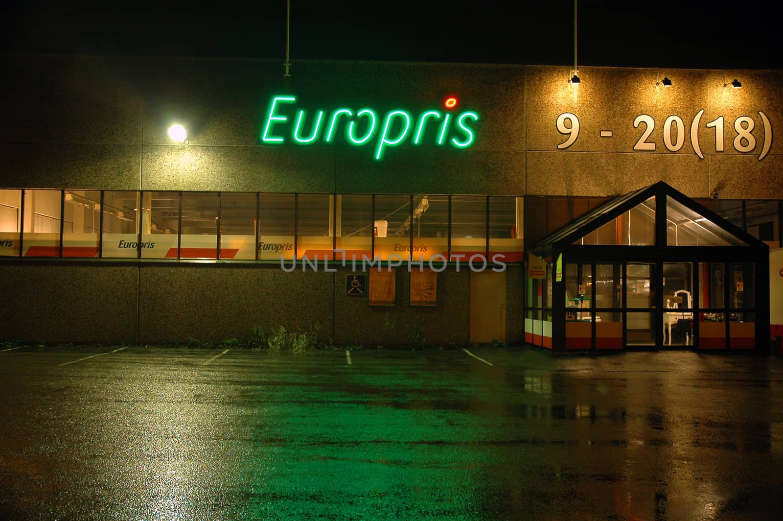 Europris. Norwegian shop. Nightshoot.
Bommestad, Larvik, Norway - 2006.