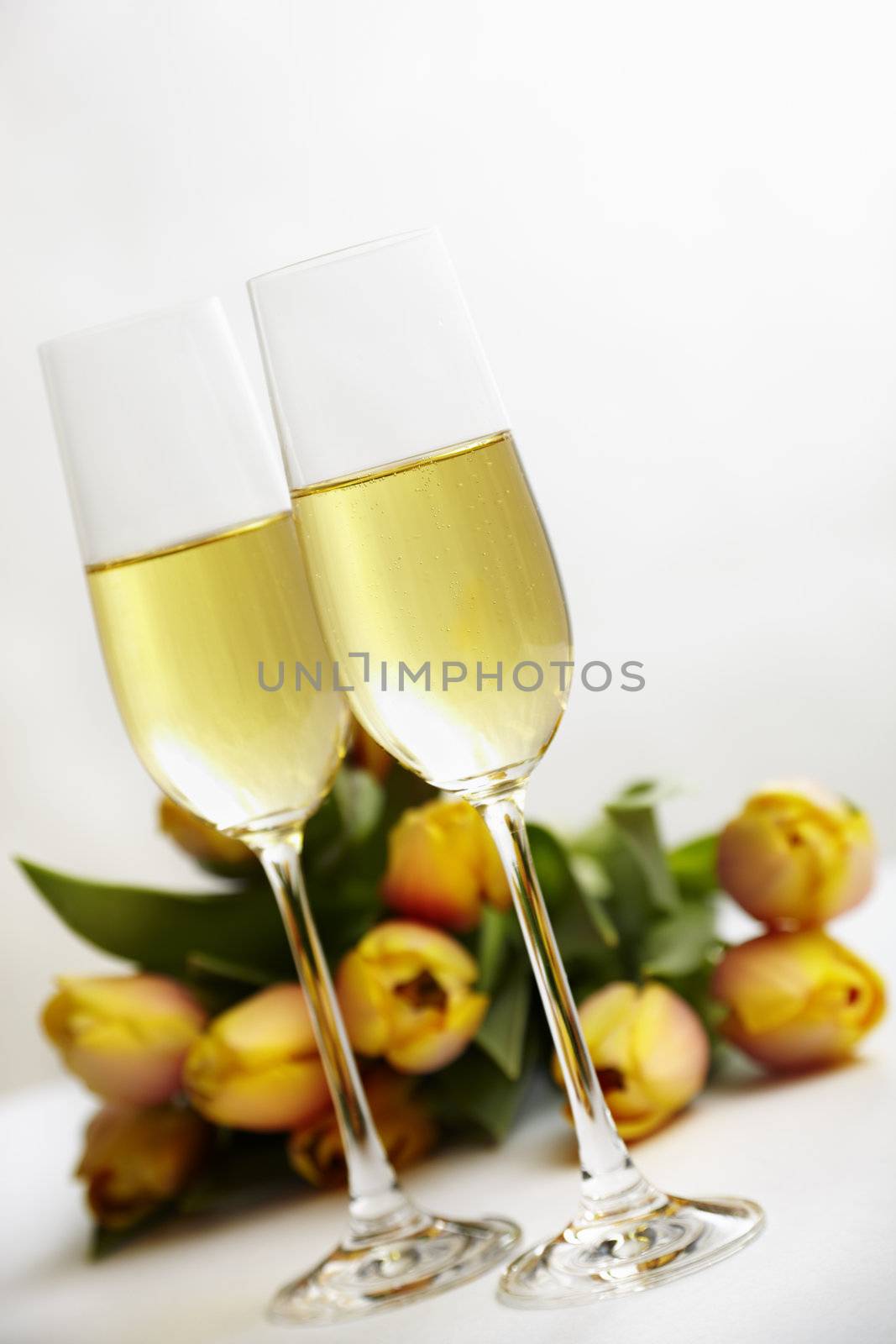 flowers and champagne by Kuzma