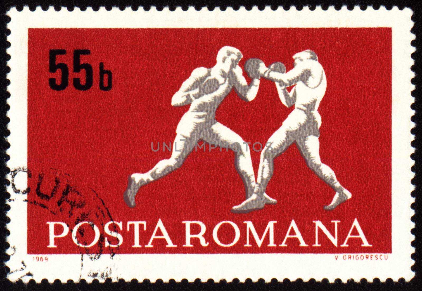 ROMANIA - CIRCA 1969: A post stamp printed in Romania shows boxing, series, circa 1969