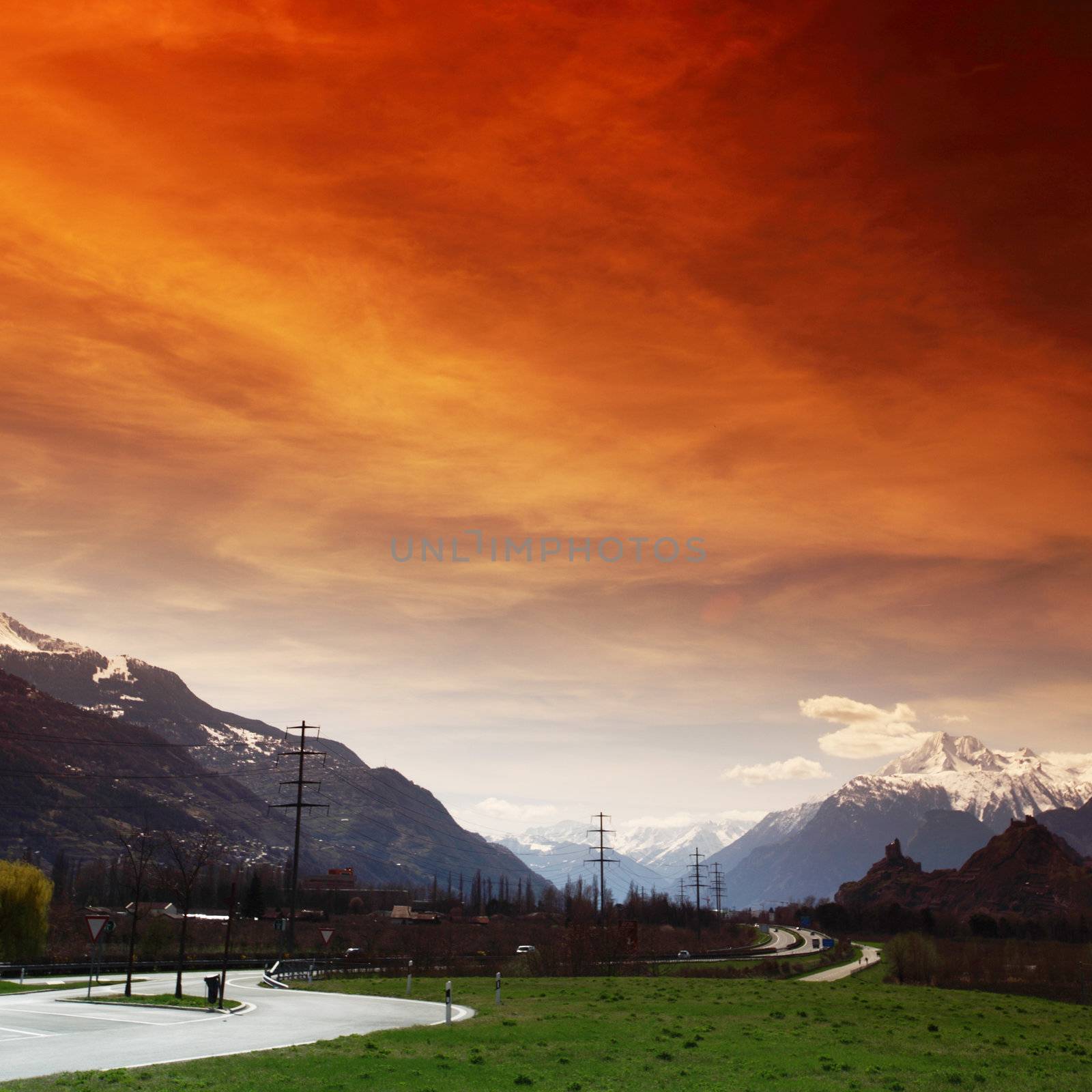 alpen mountain forest sun shine