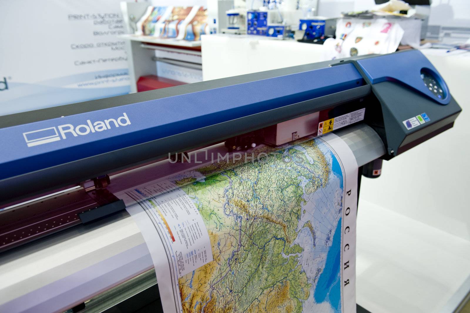 Map printin on the large format printer