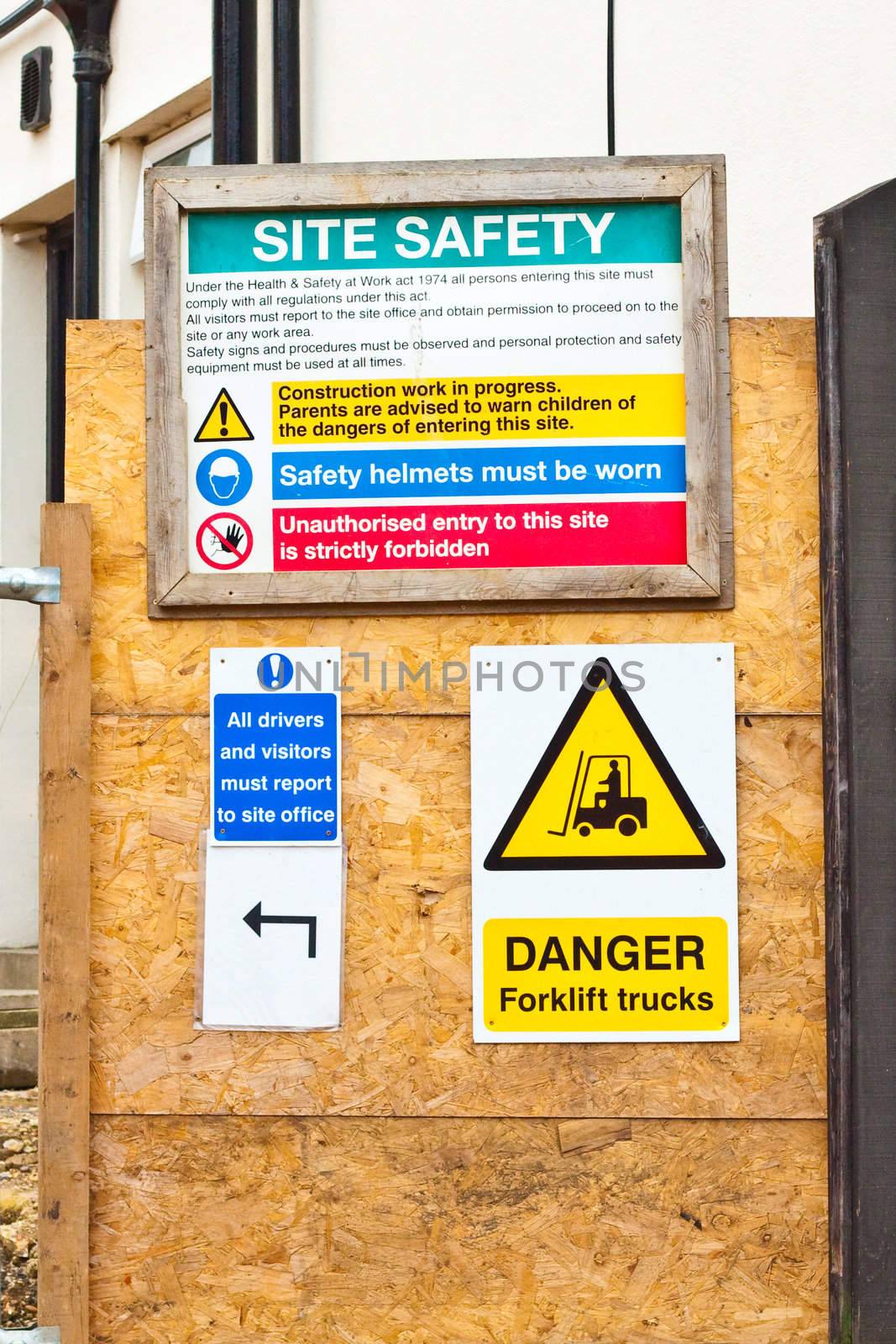 Building site signs by trgowanlock