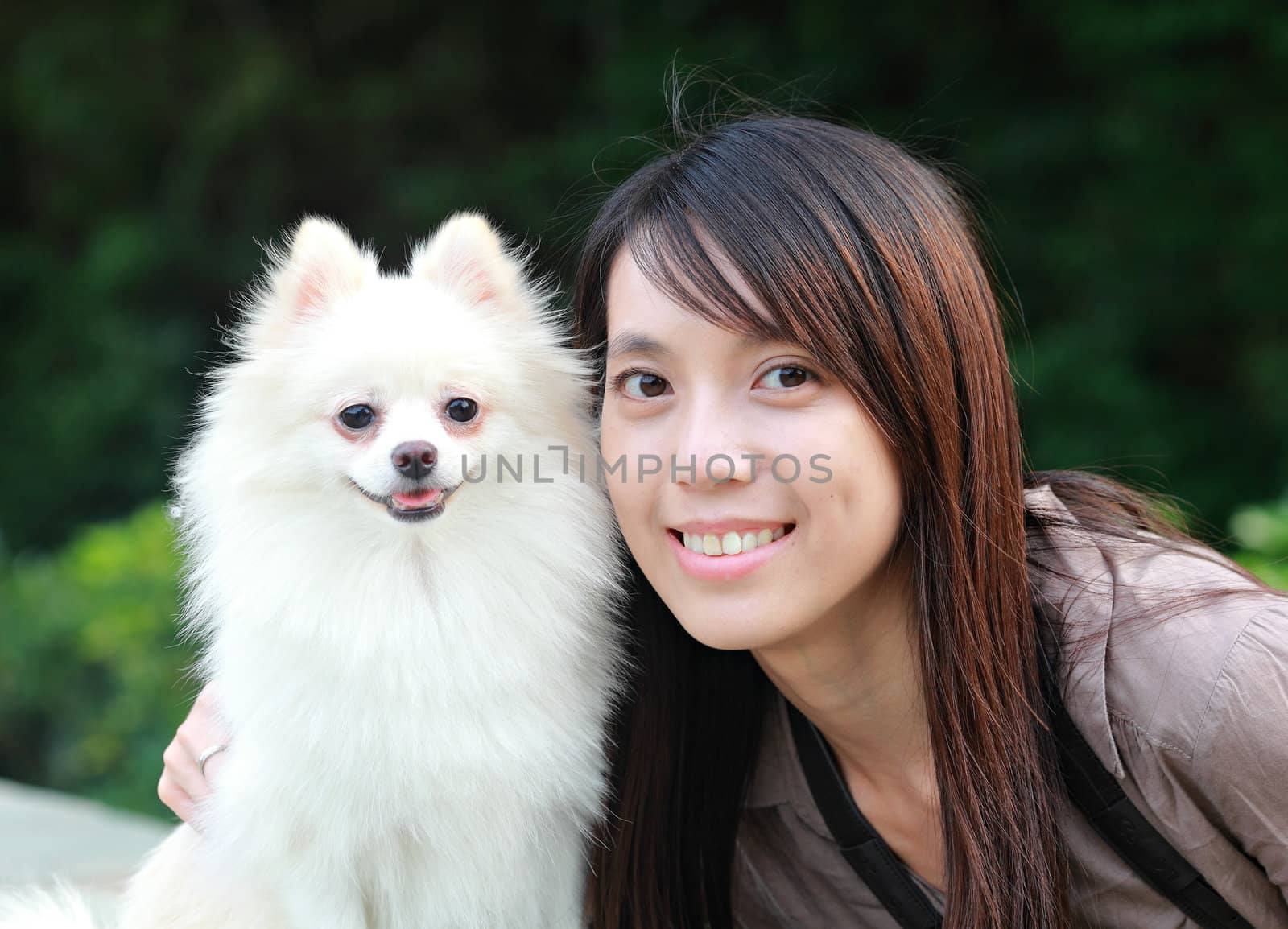 girl with dog by leungchopan