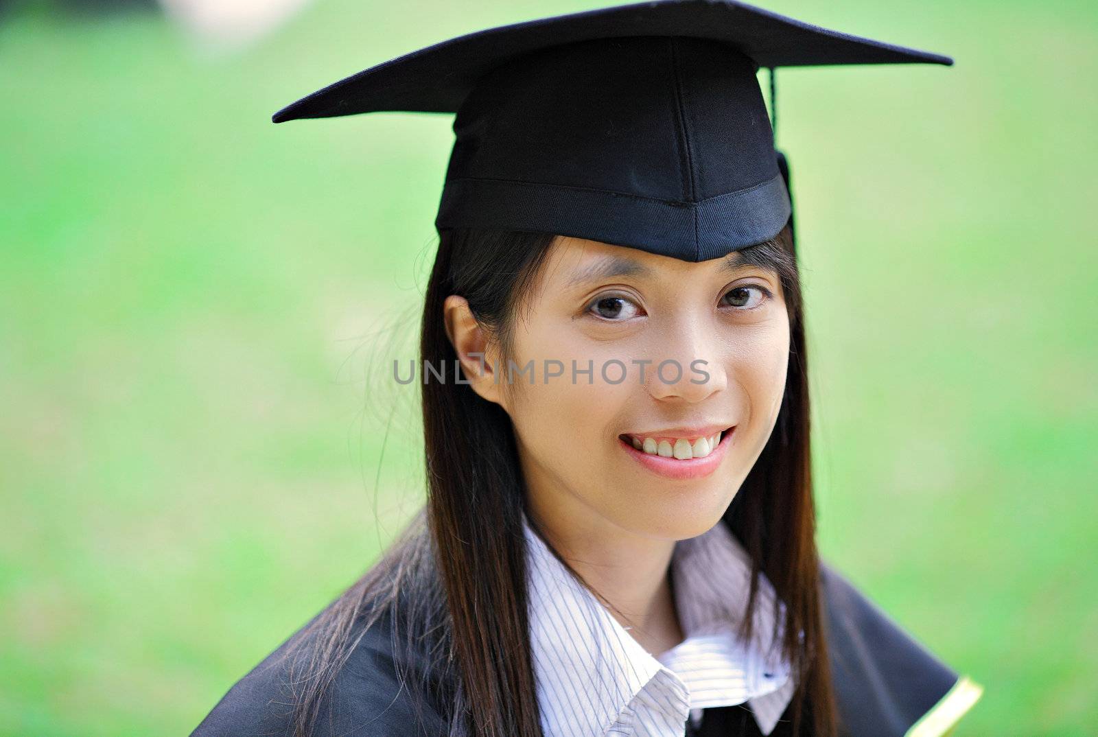 girl graduation