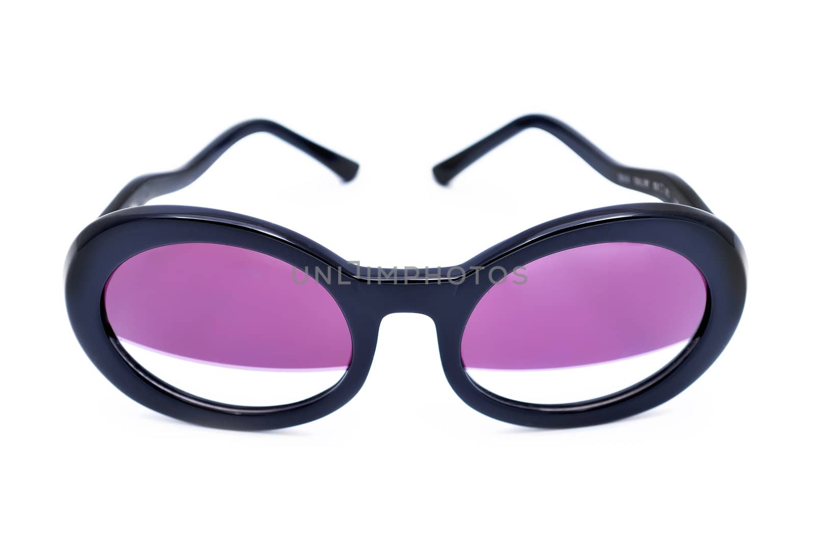 black sunglasses by vetkit
