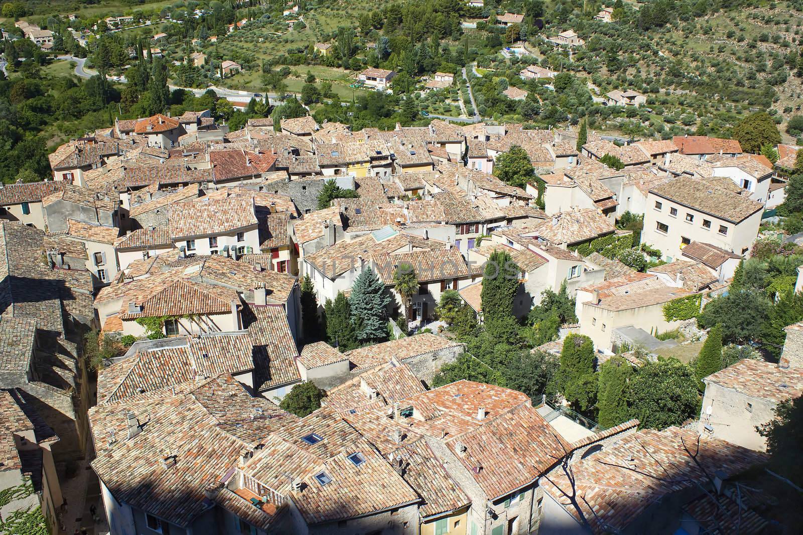 Moustiers-Ste-Marie, Alpes de Haute Provence