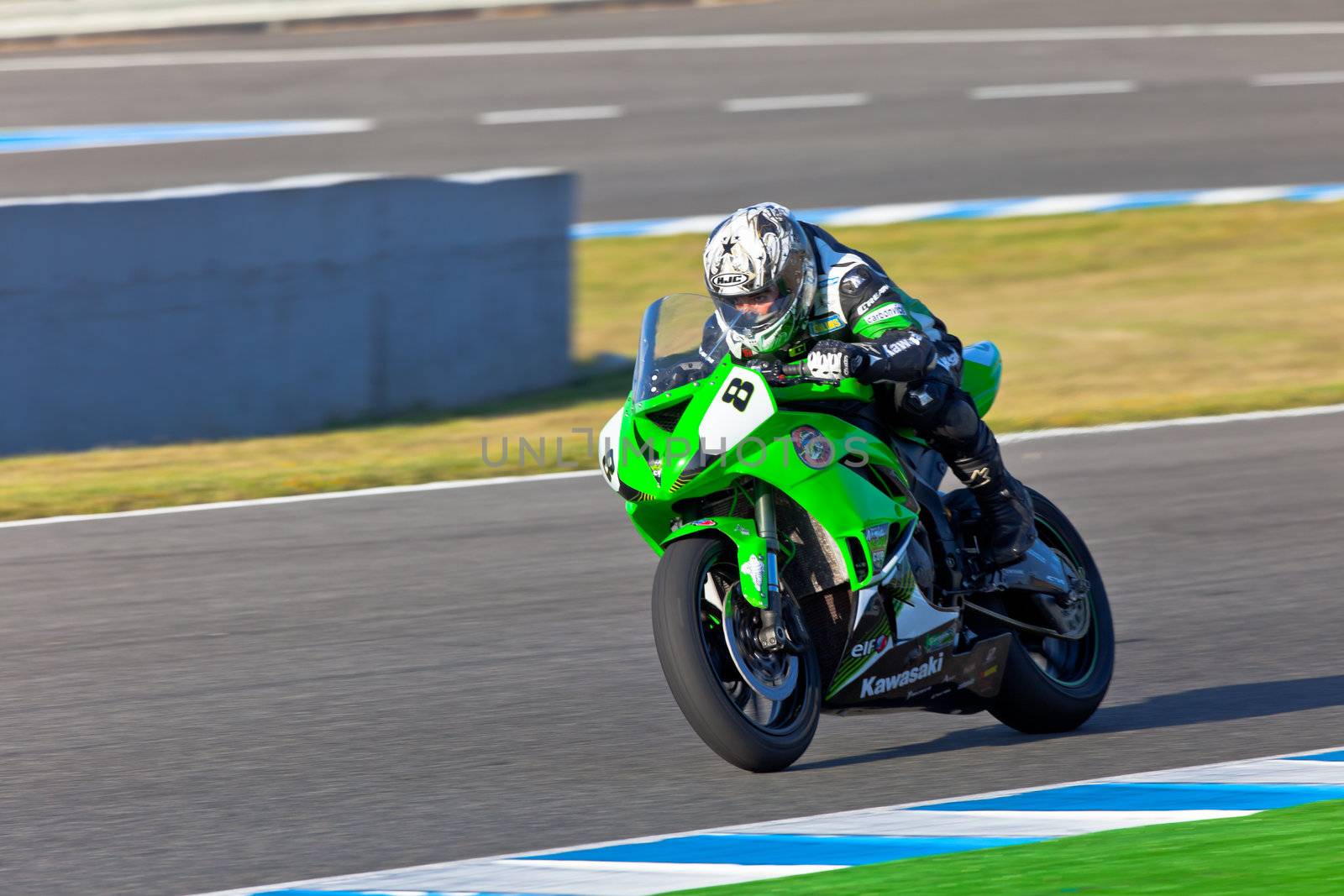 JEREZ DE LA FRONTERA, SPAIN - APR 16: Kawasaki Ninja Cup motorcyclist Adria Araujo races in the CEV Championship race on April 16, 2011 in Jerez de la Frontera, Spain.