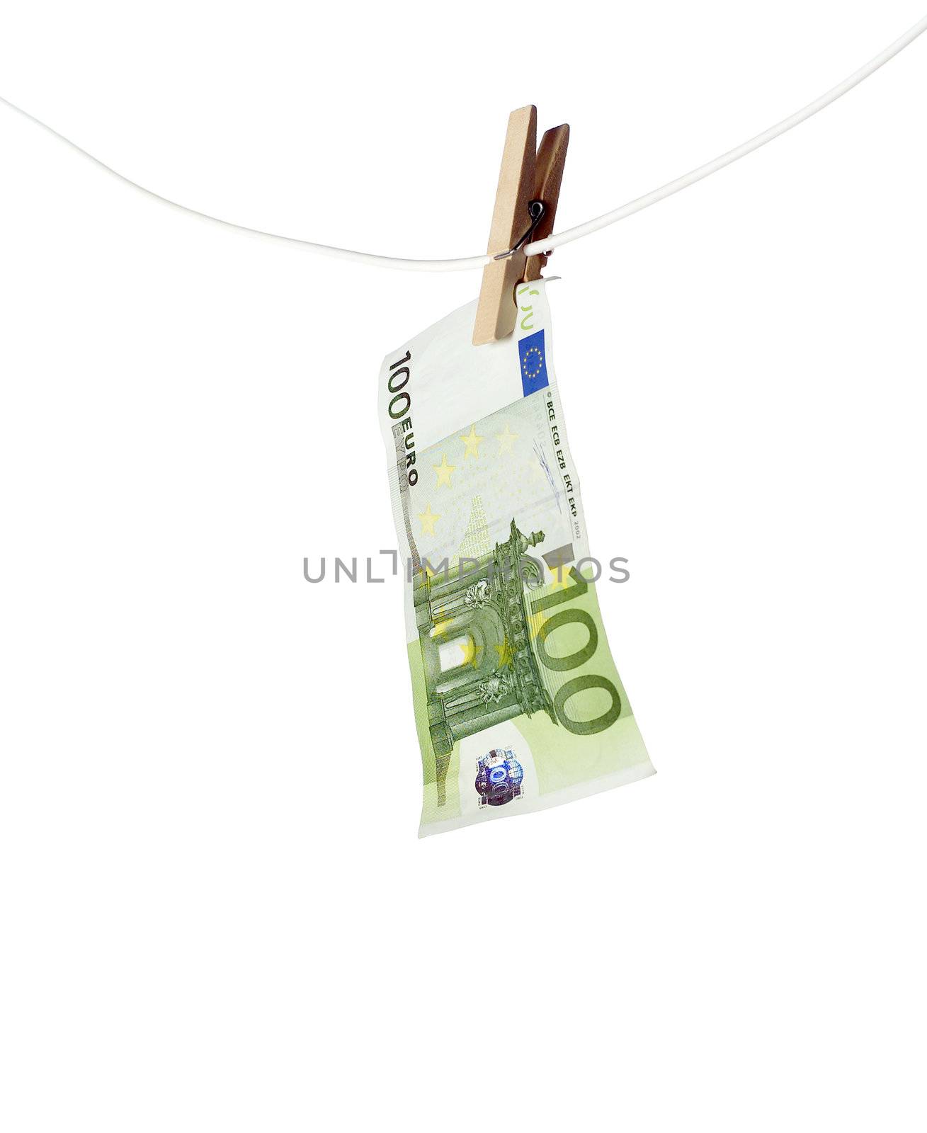 Laundering money by gemenacom