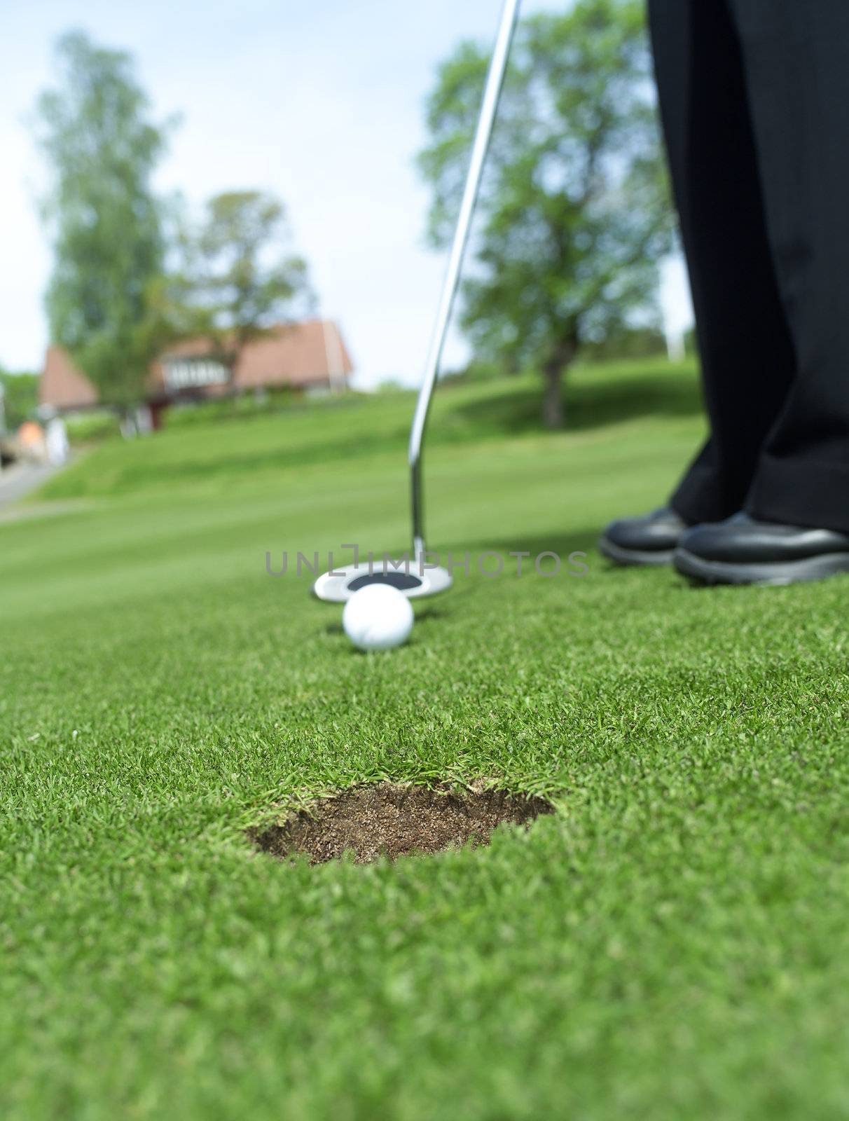 Golf situation with selective focus