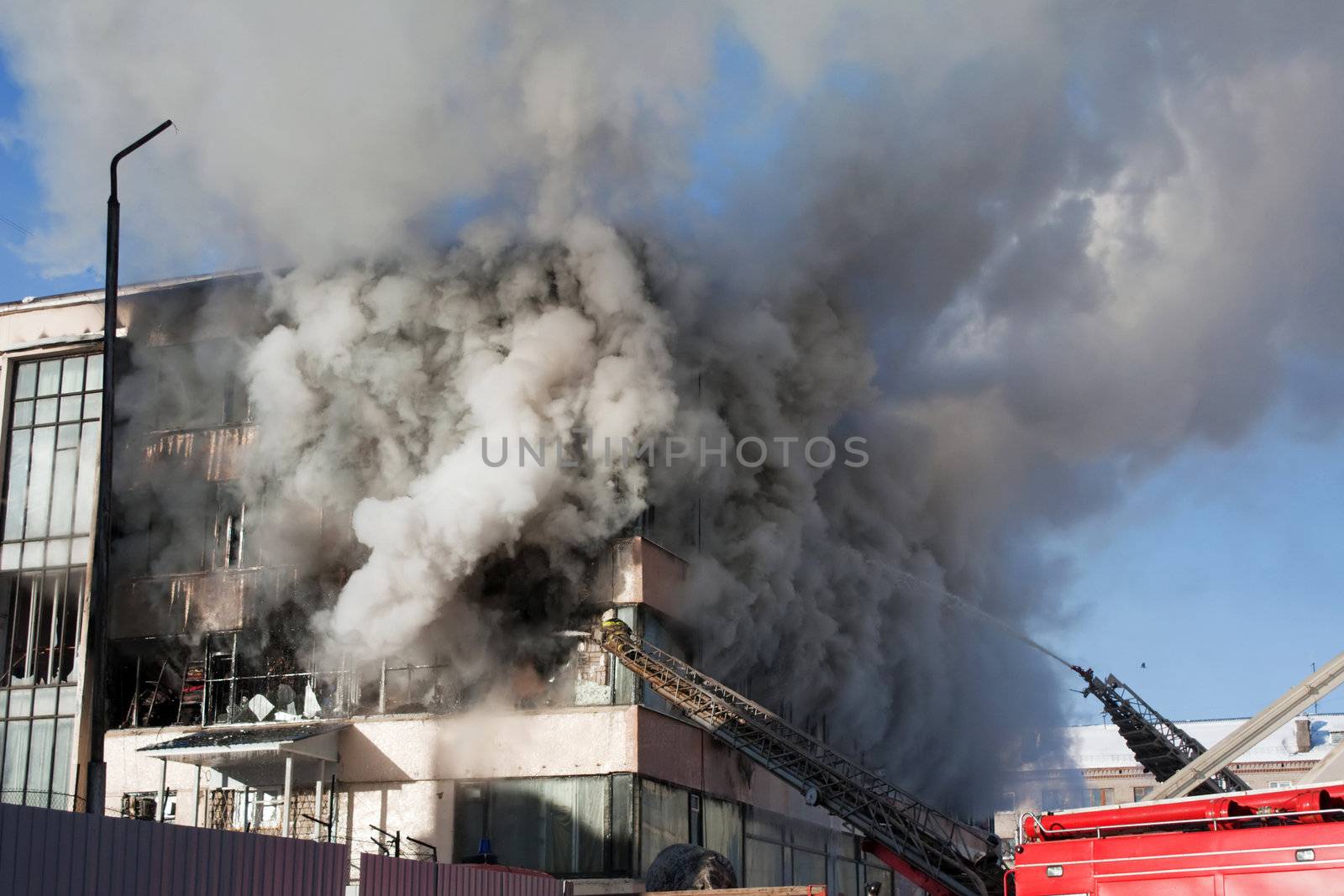 Burning fire smoke firefighter emergency service