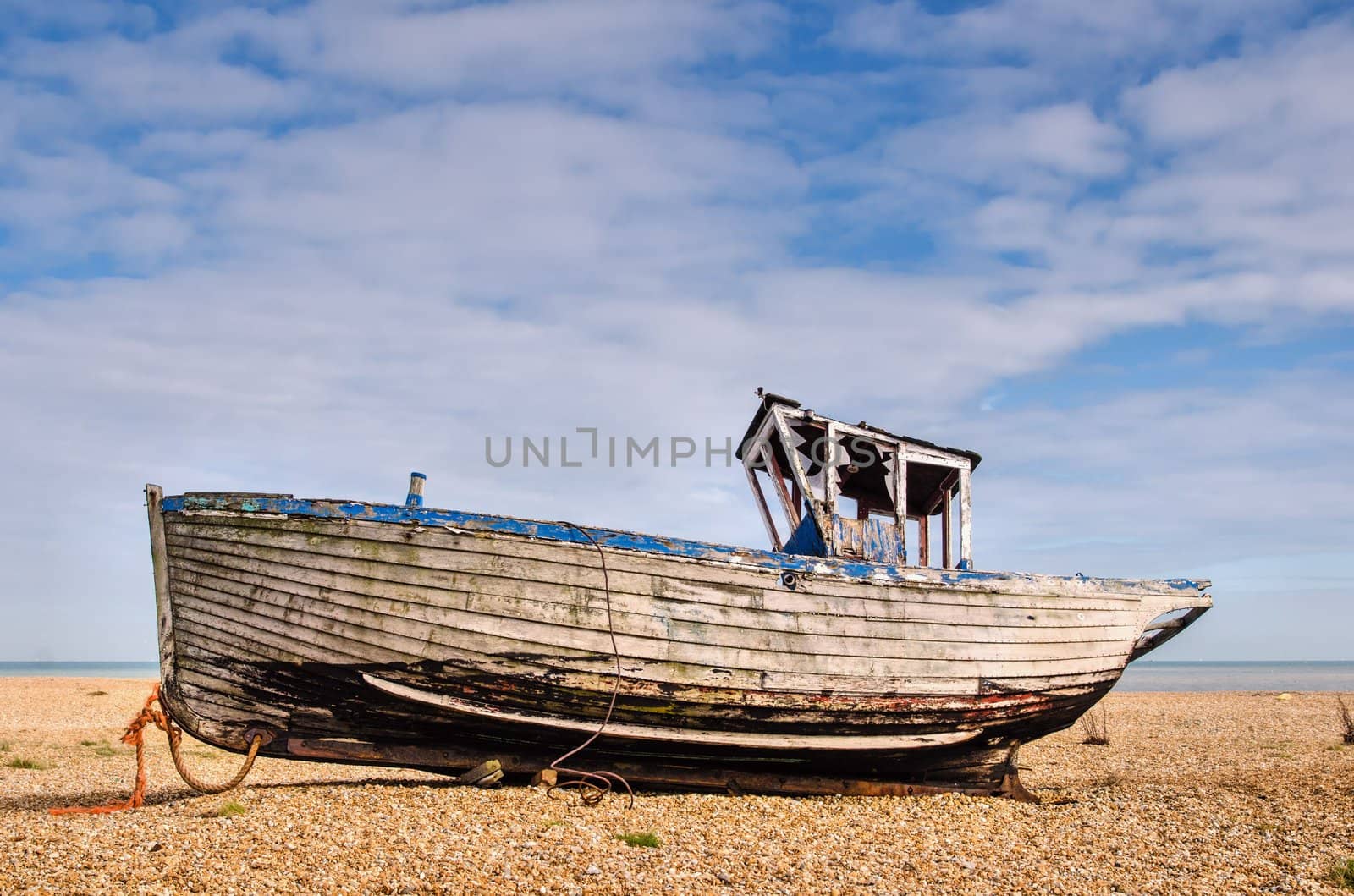 Decaying boat by Jez22