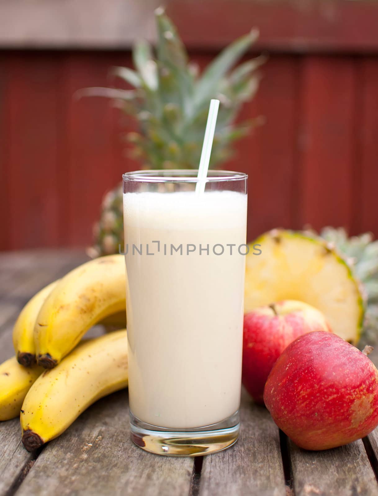 healthy juice made of freshly juiced fruits and vegetables