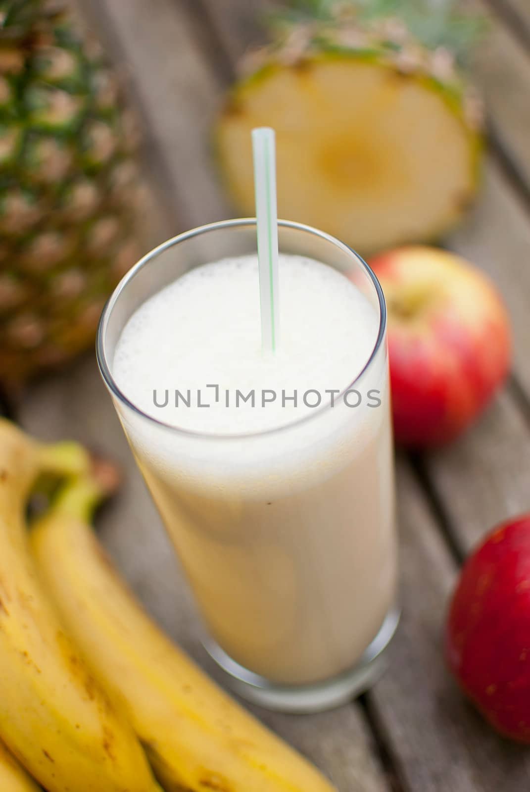 healthy juice made of freshly juiced fruits and vegetables