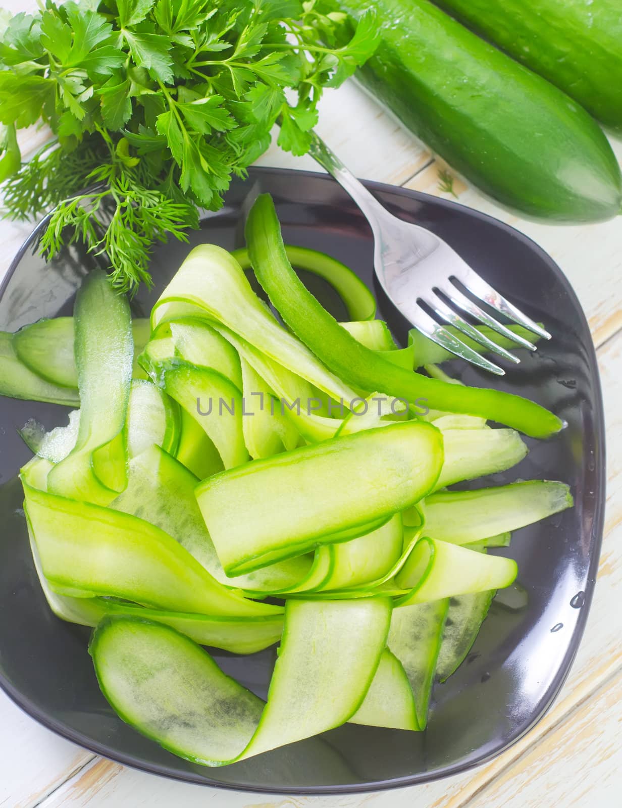 salad with cucumber