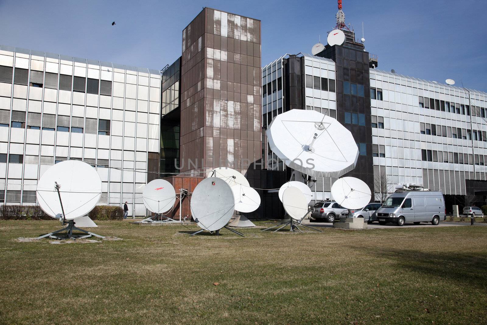 TV Station Up-link / Download Antennas - Broadcasting & Media Industry