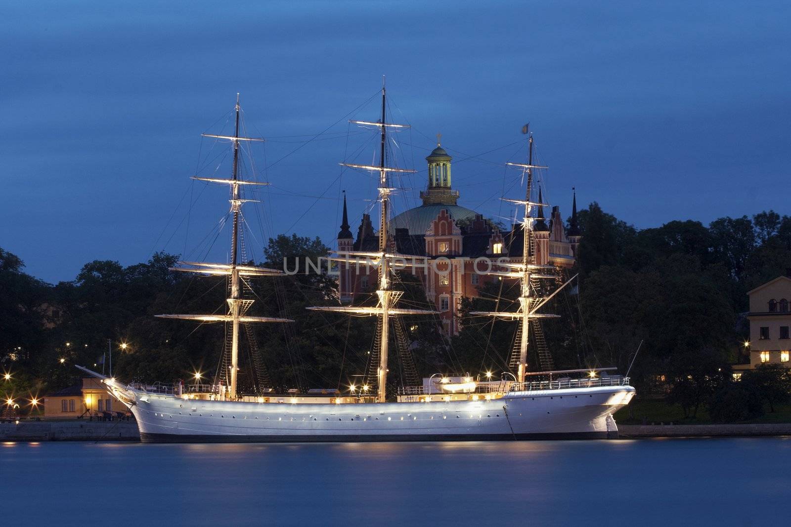 Sailboat in Stockholm at dusk