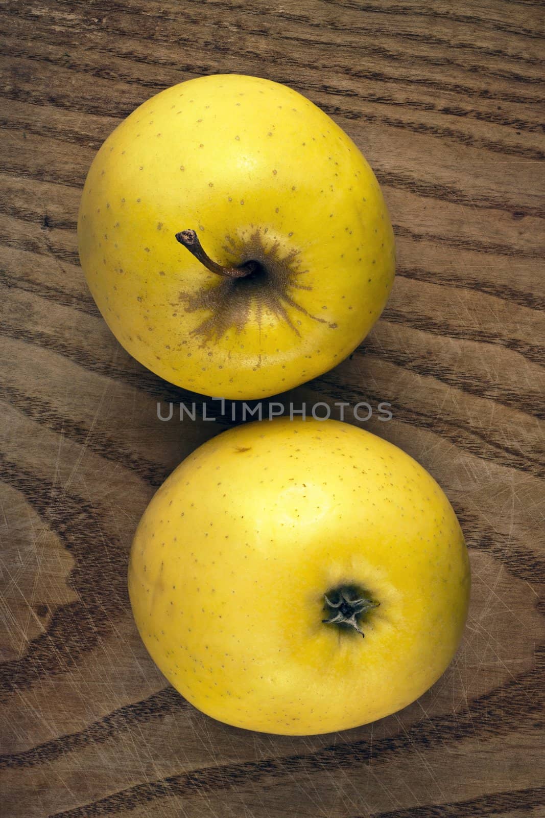 Two green apples by andrius
