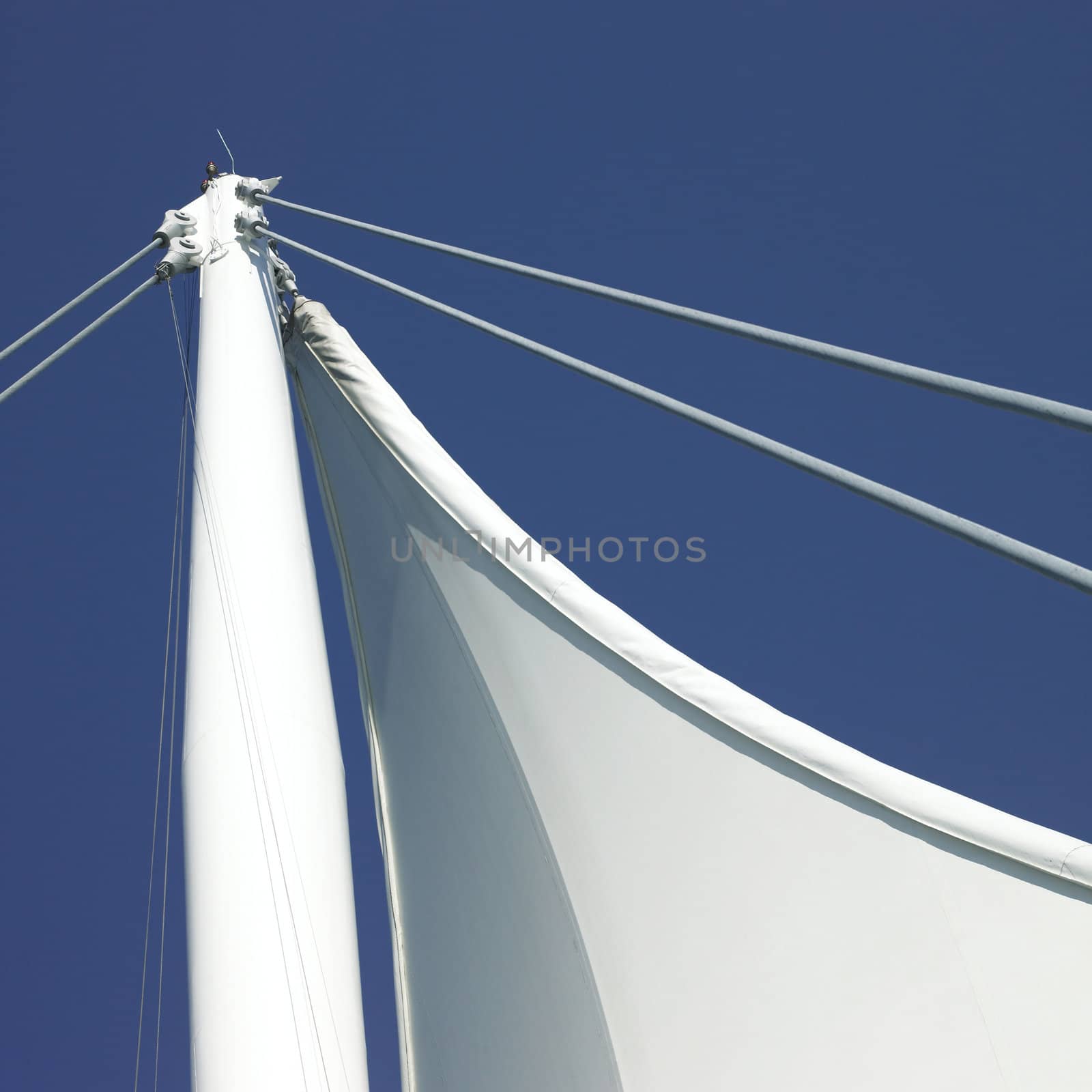 Sails and blue sky by mmm