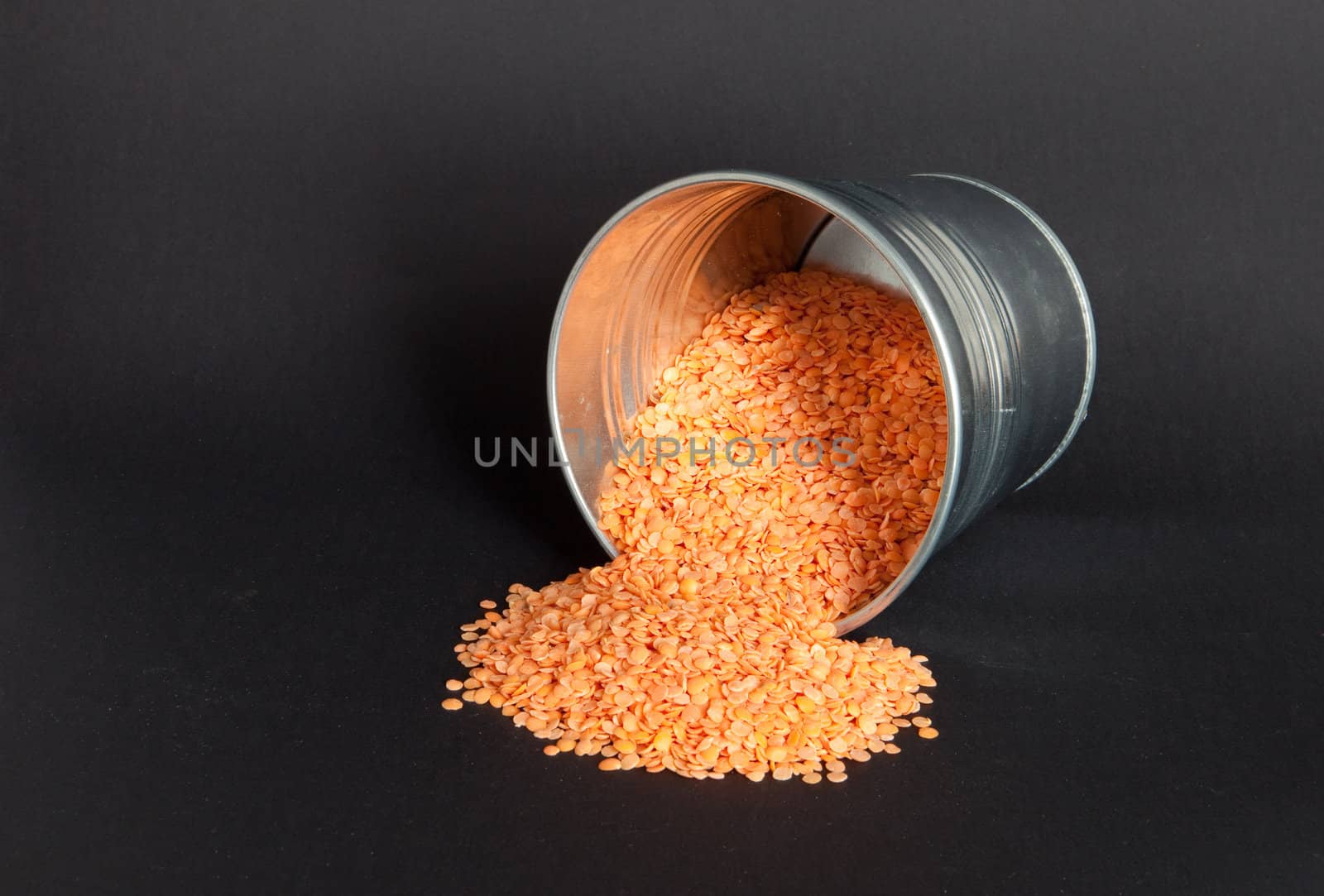red lentils in a tin