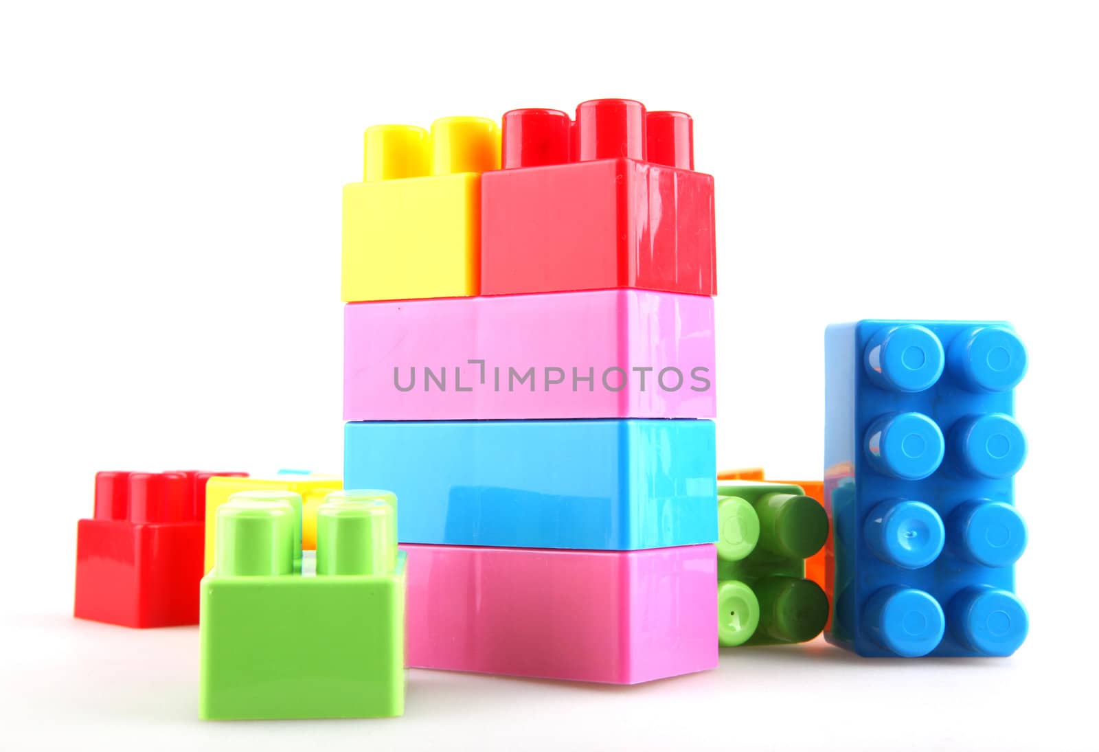 Plastic building blocks