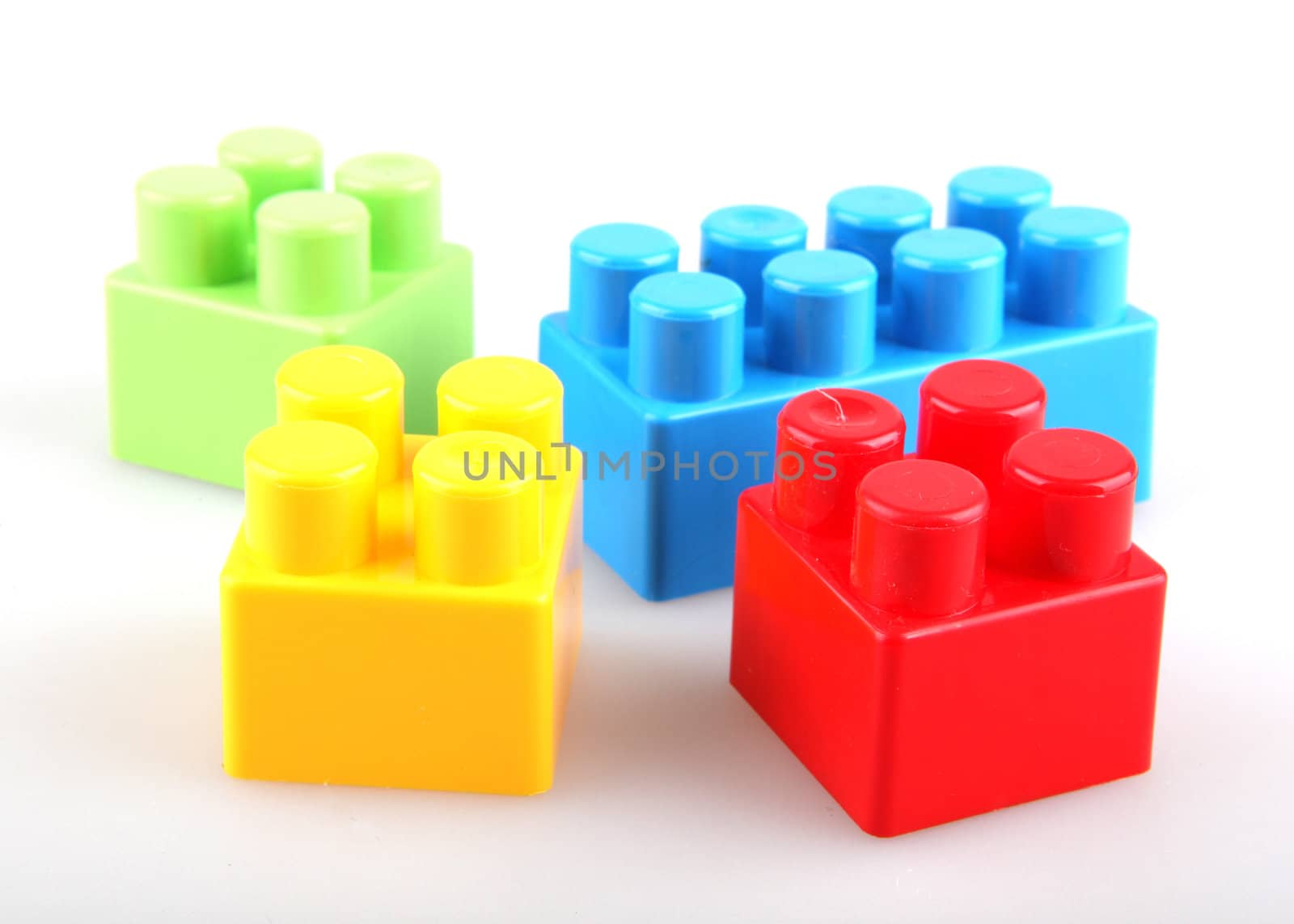 Plastic building blocks