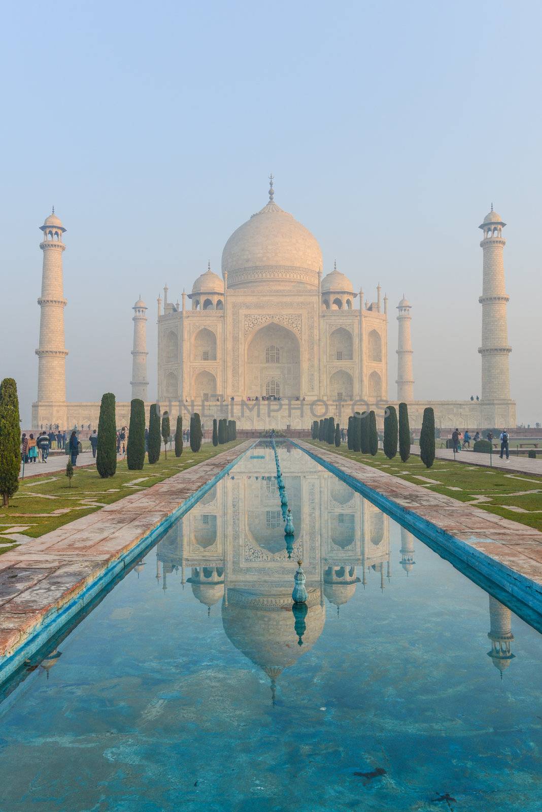 Taj Mahal in Agra India by bbourdages