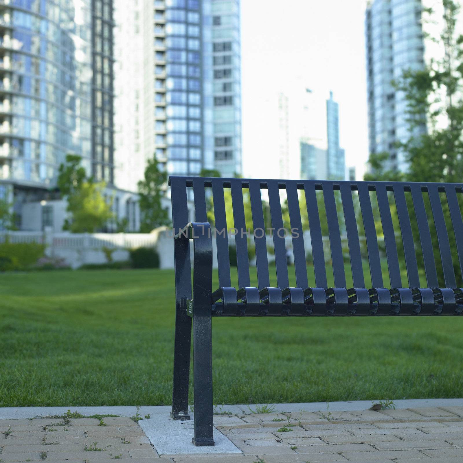 Park bench by mmm