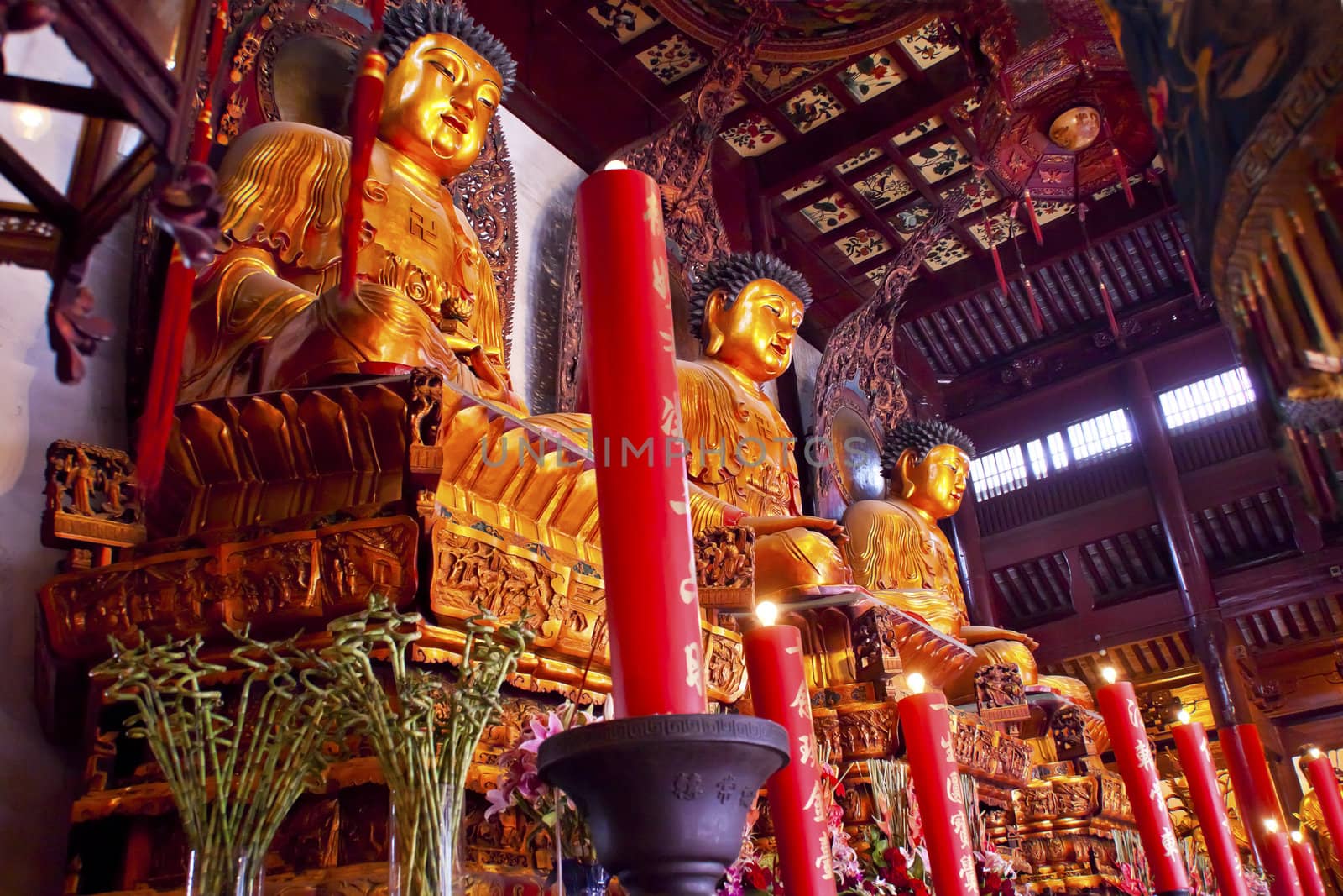 Buddhist Statues Jade Buddha Temple Jufo Si Shanghai China Most famous buddhist temple in Shanghai