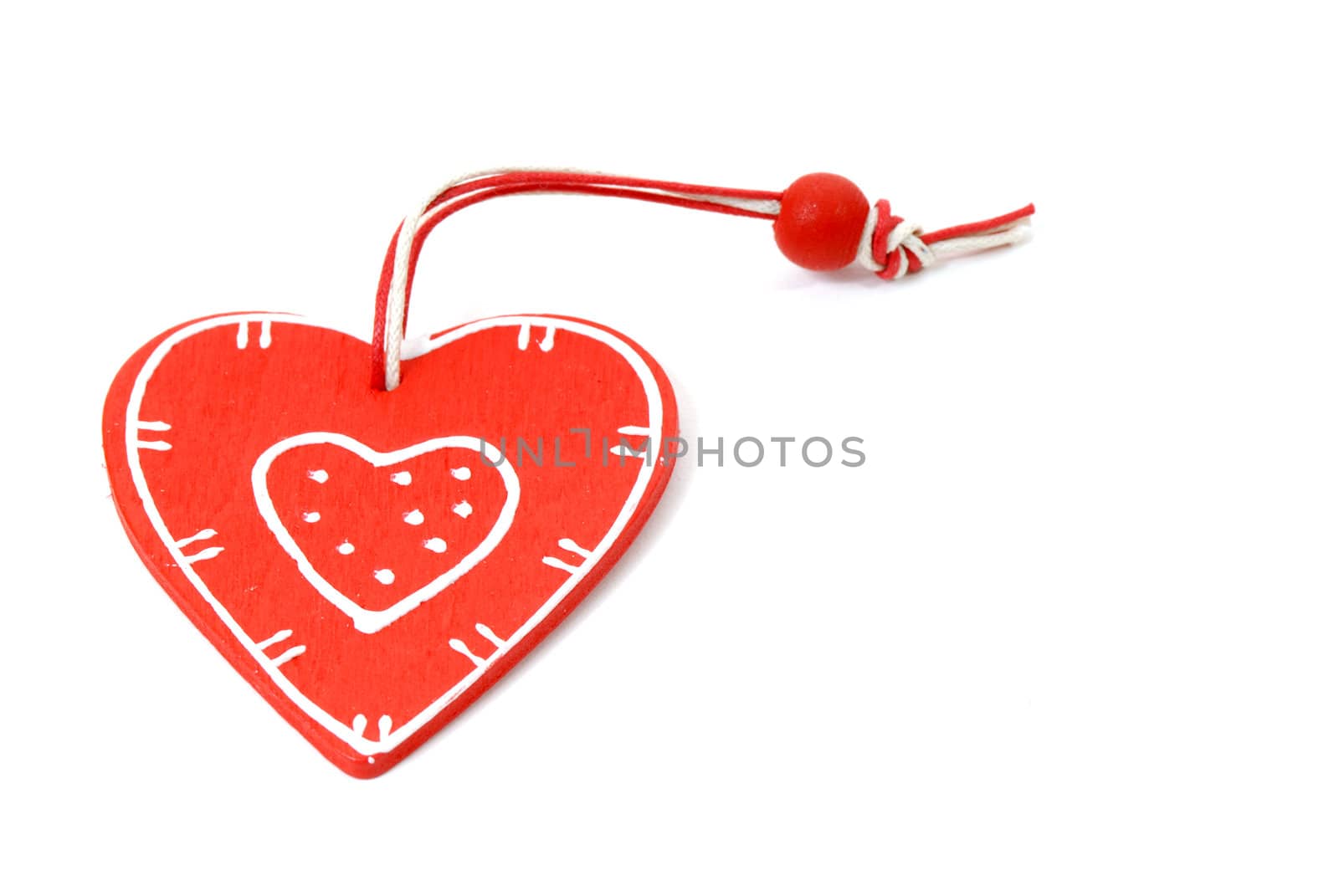 wooden heart red by Carche