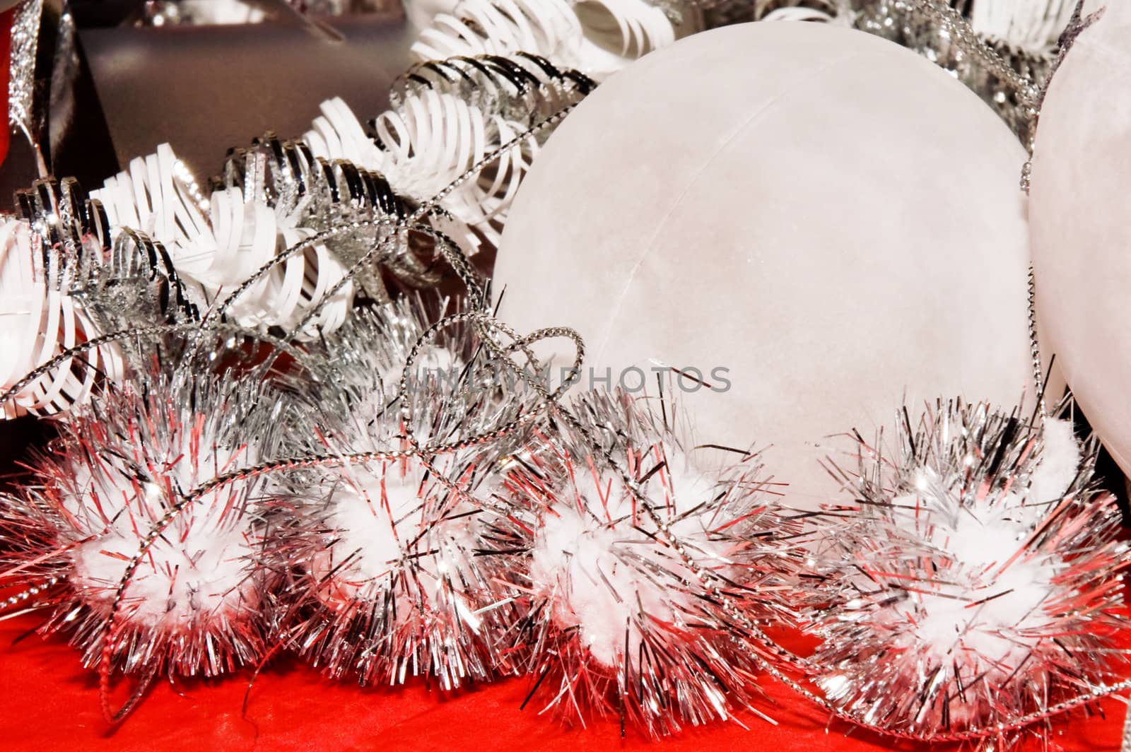 xmas decoration ornaments in white and silver and red 