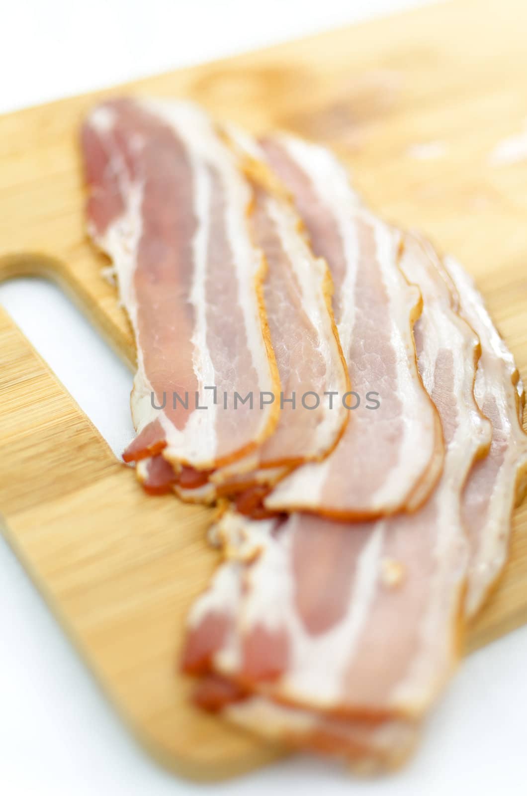 bacon on the cutting board