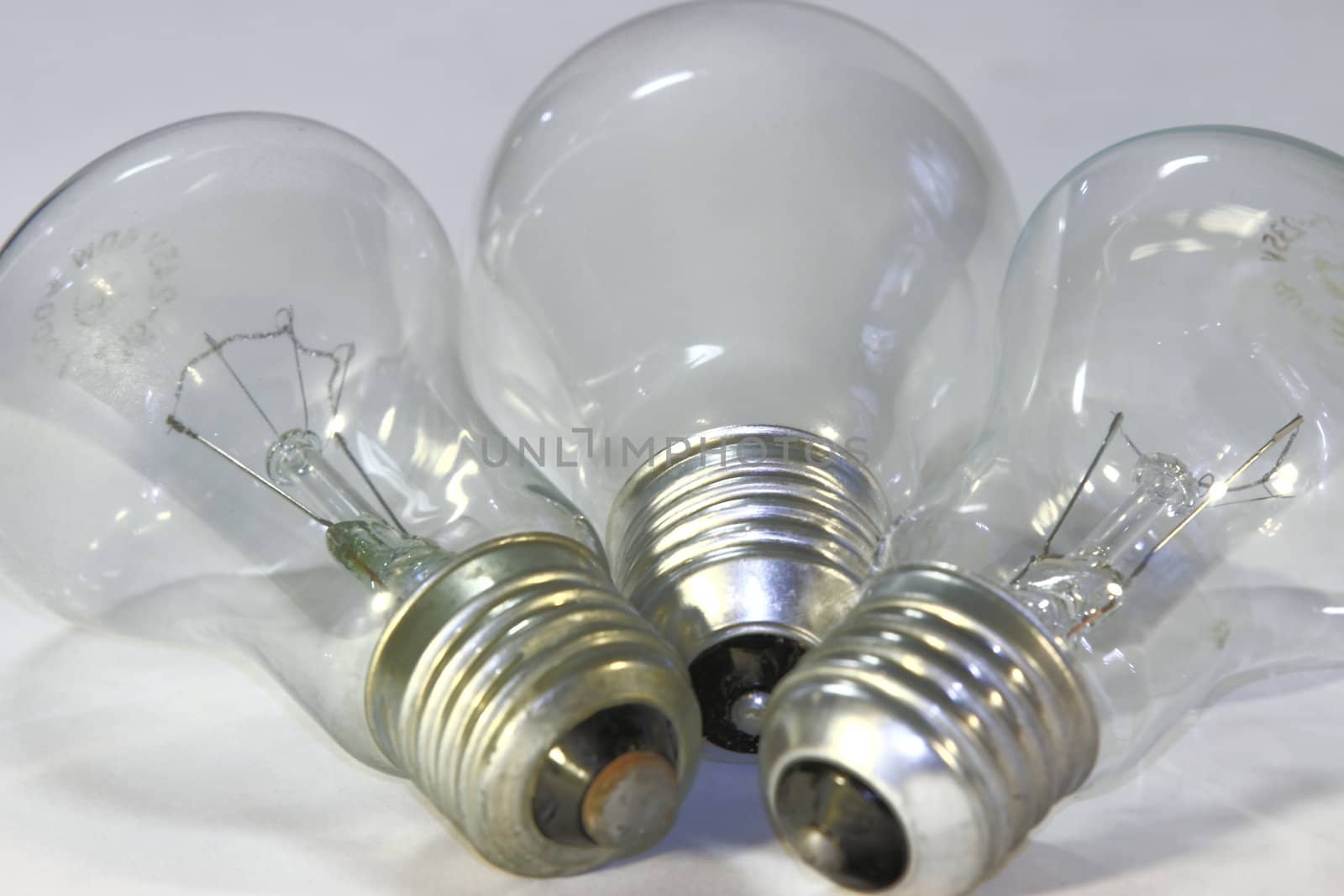 light bulbs by victorych