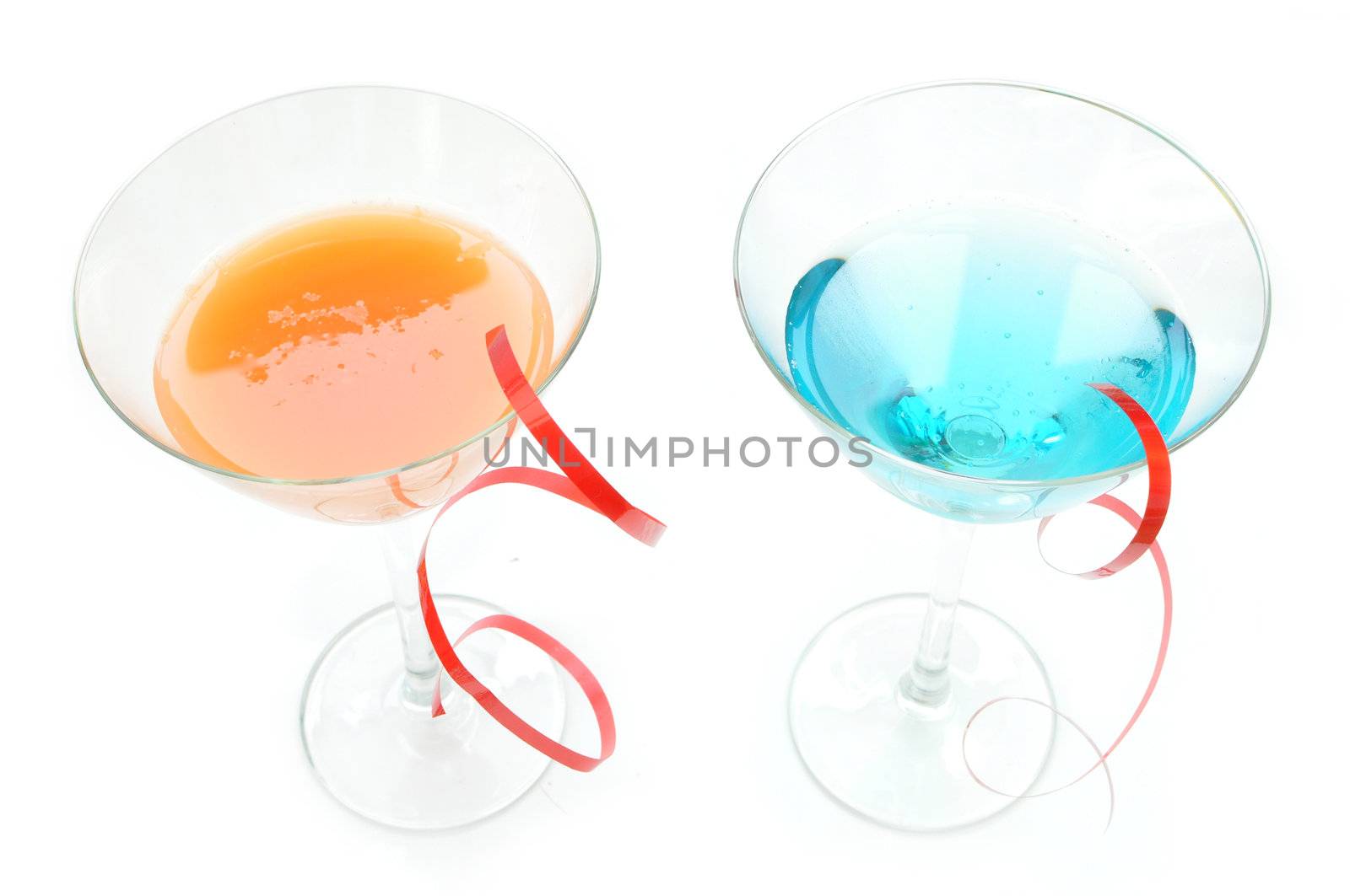 Different cocktail flavours with decorative ribbon