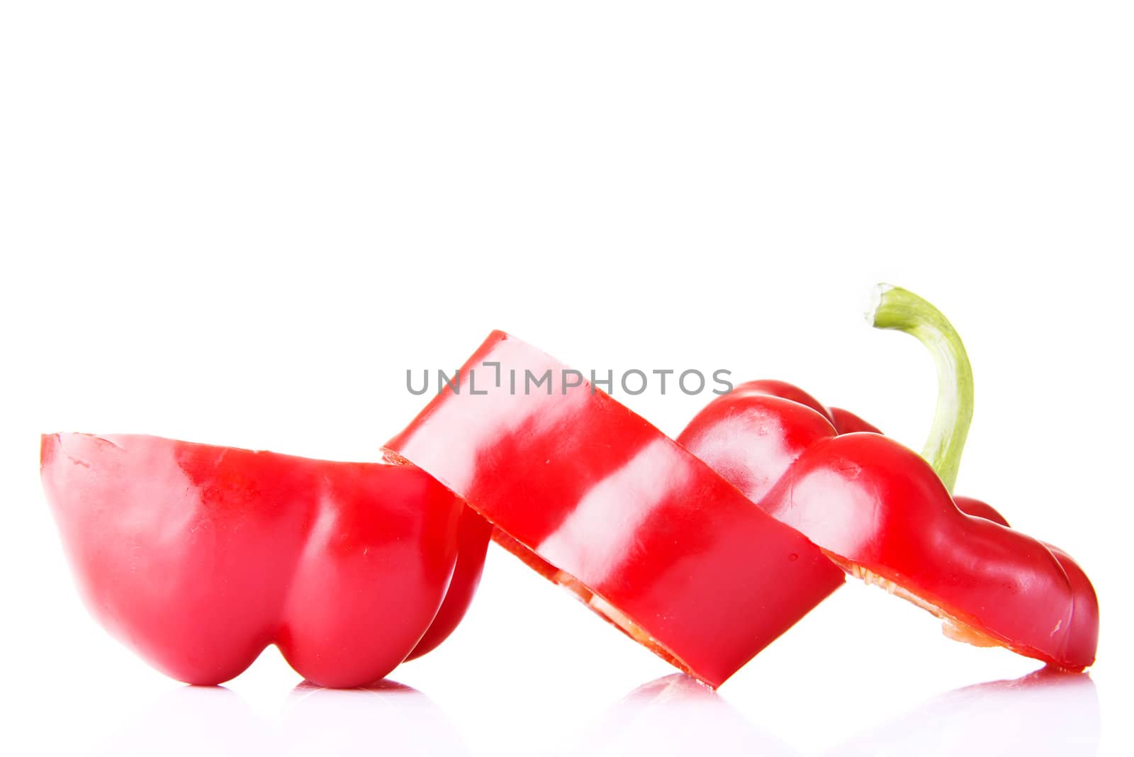 Sweet red sliced pepper by BDS