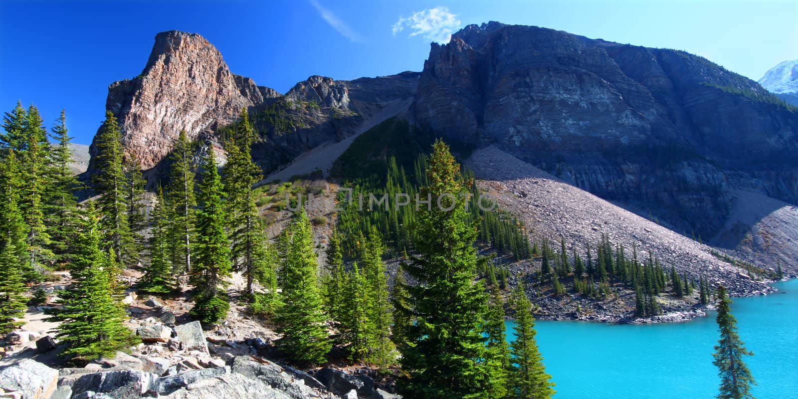 Famous Moraine Lake of Banff National Park in Alberta, Canada.