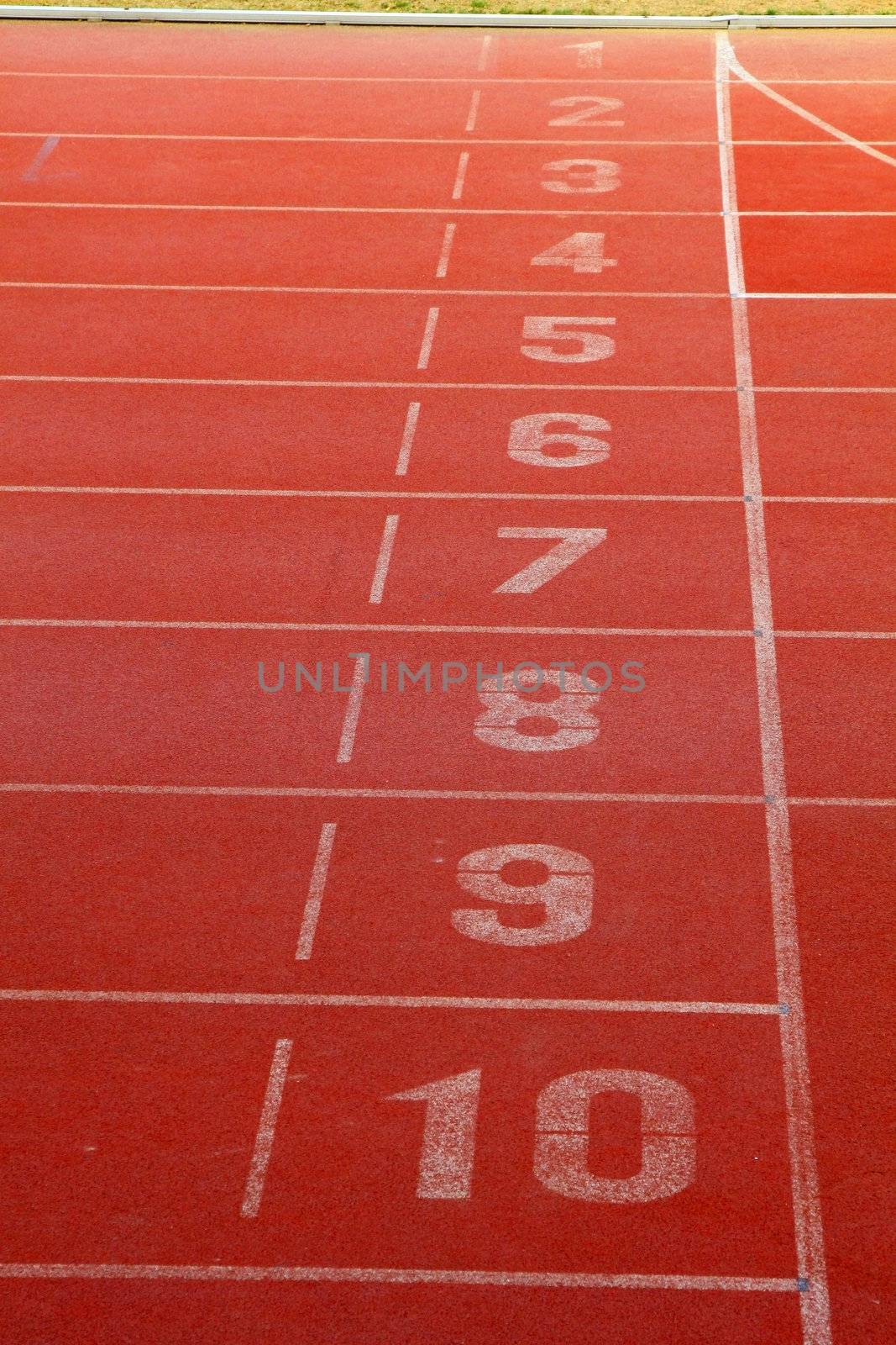 Running track lanes for athletes 