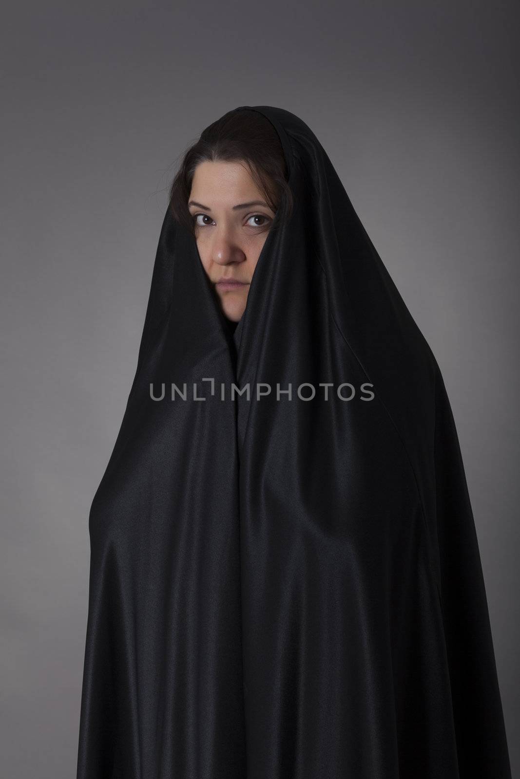 Woman covered with black veil by shamtor